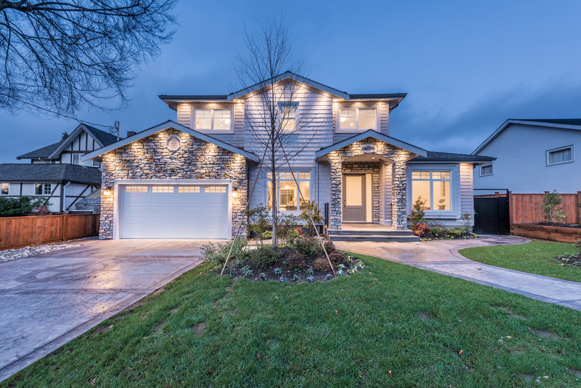 6654 Walker Avenue, Burnaby