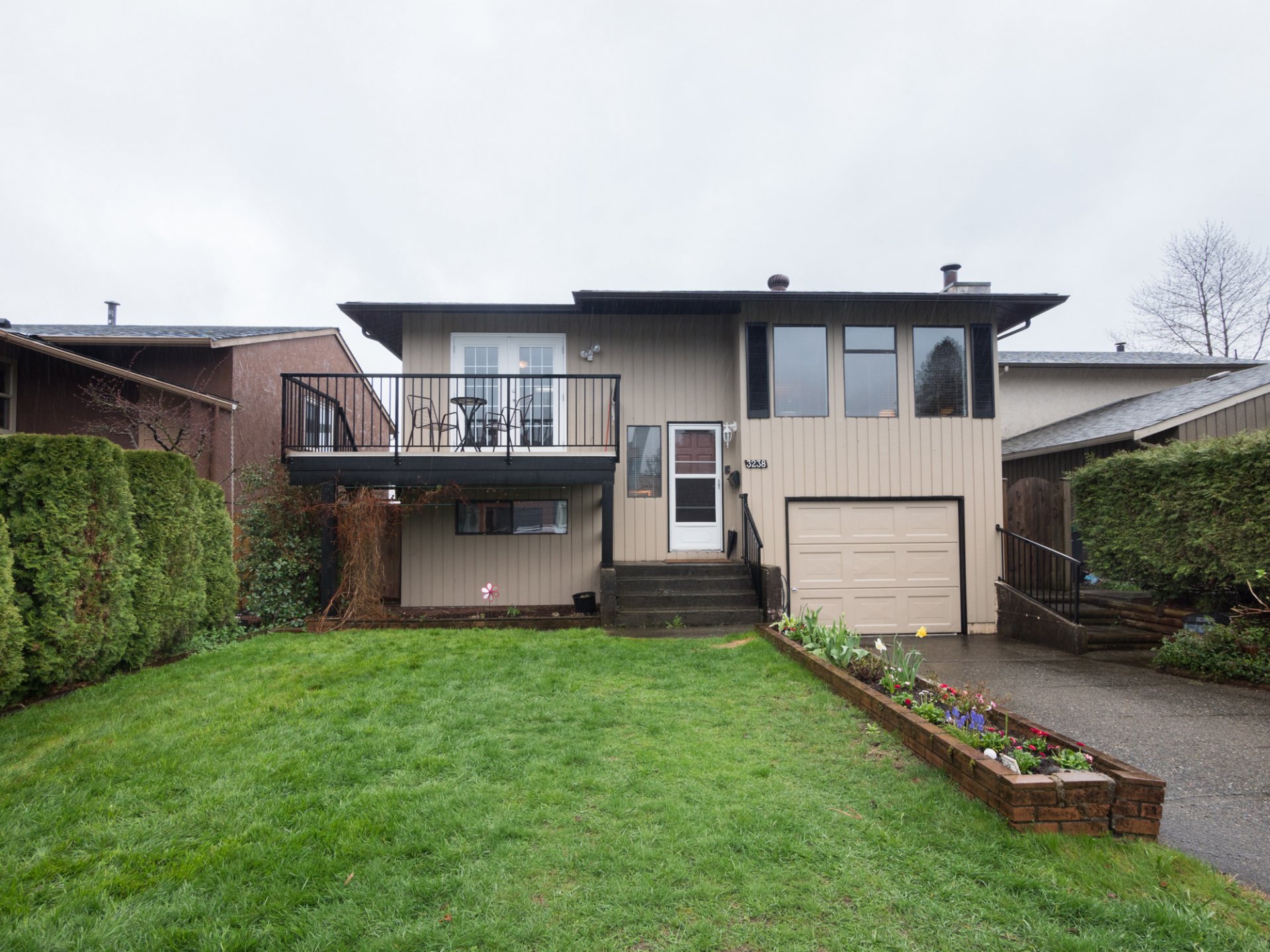 3238 Savary Avenue, Coquitlam