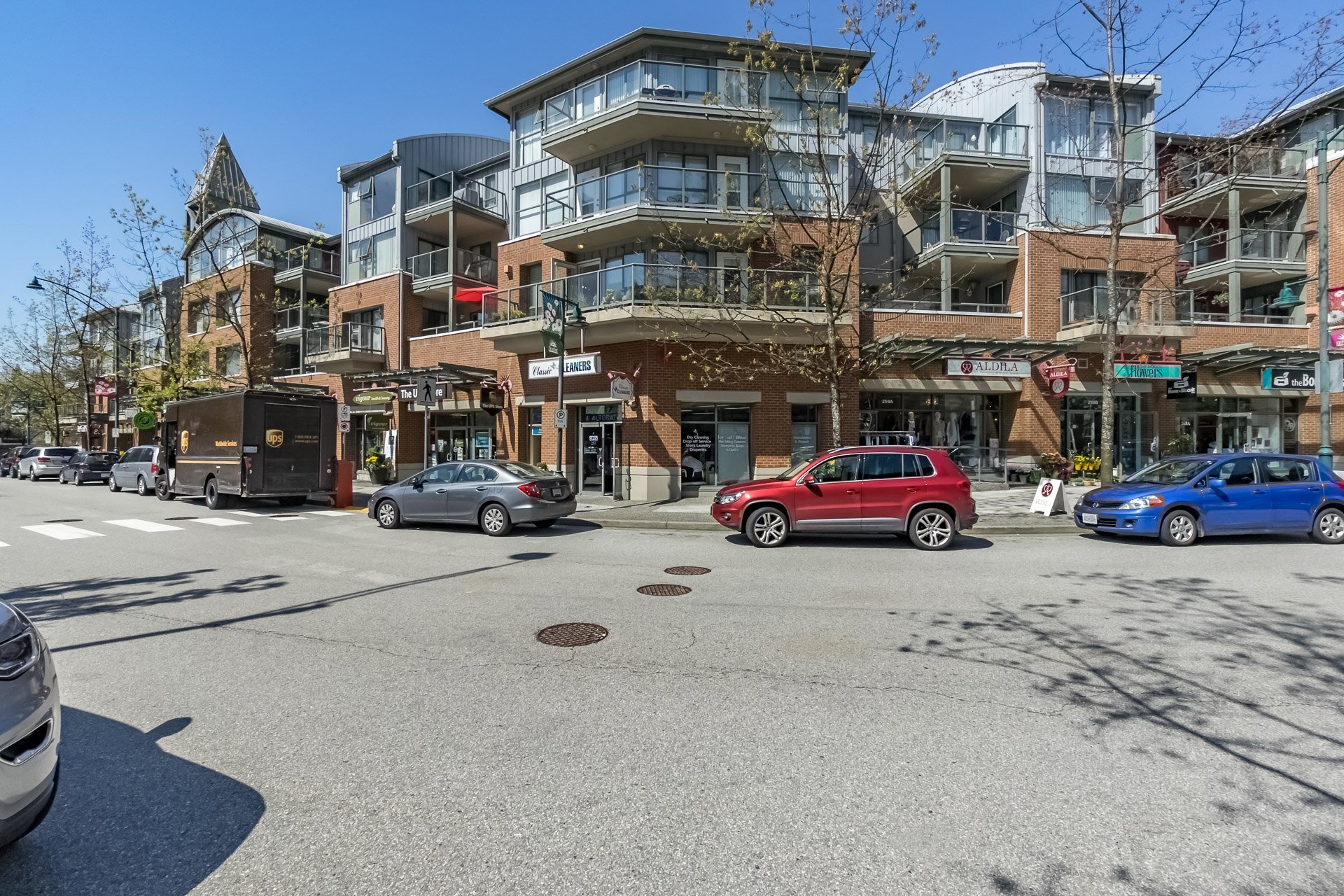 216 - 225 Newport Drive, Port Moody