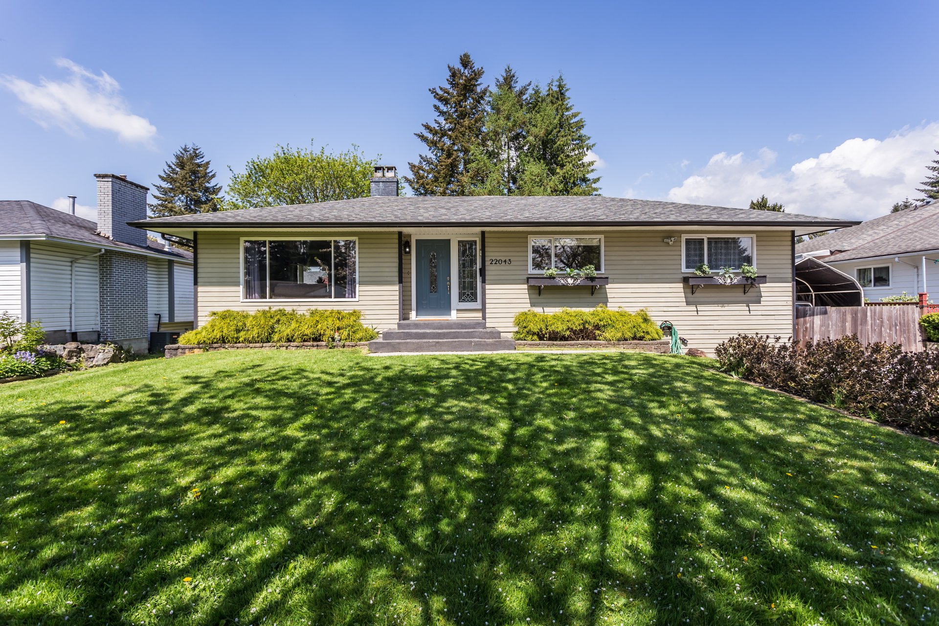 22043 Selkirk Avenue, Maple Ridge