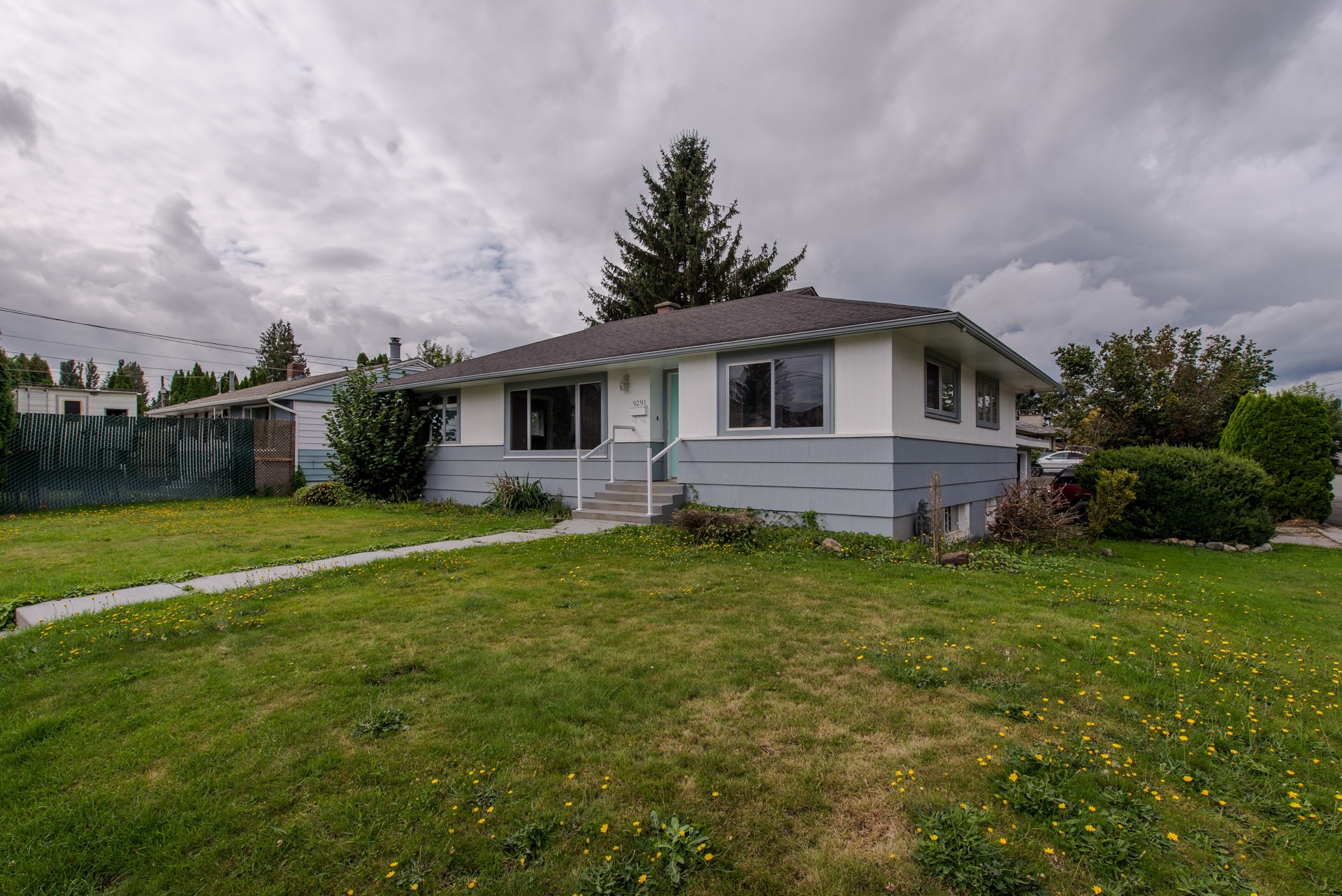 9291 Broadway Street, Chilliwack