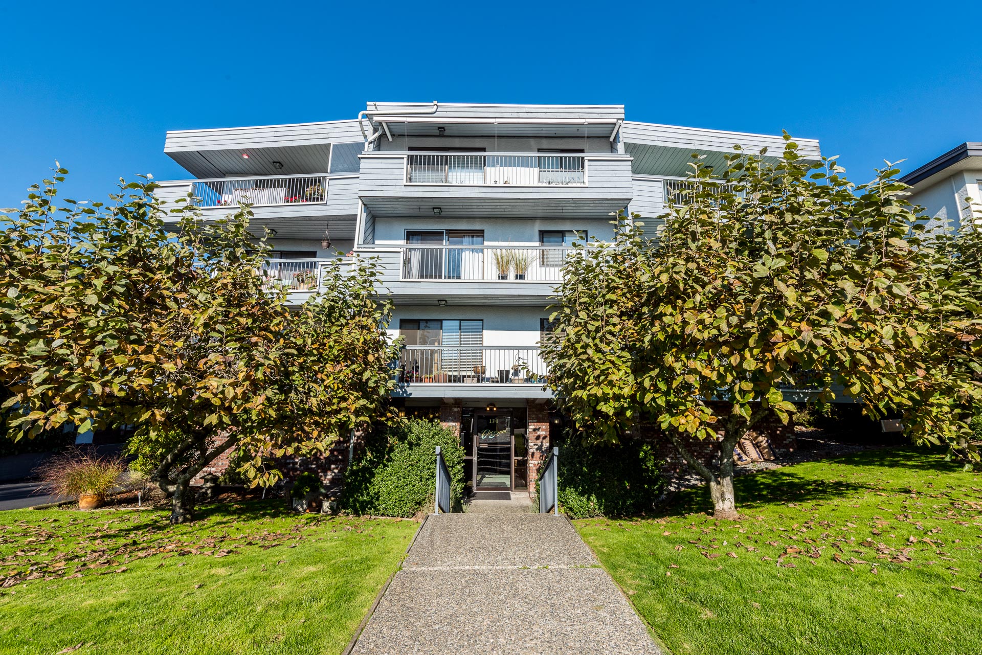 306 - 134 W 20 Street, North Vancouver