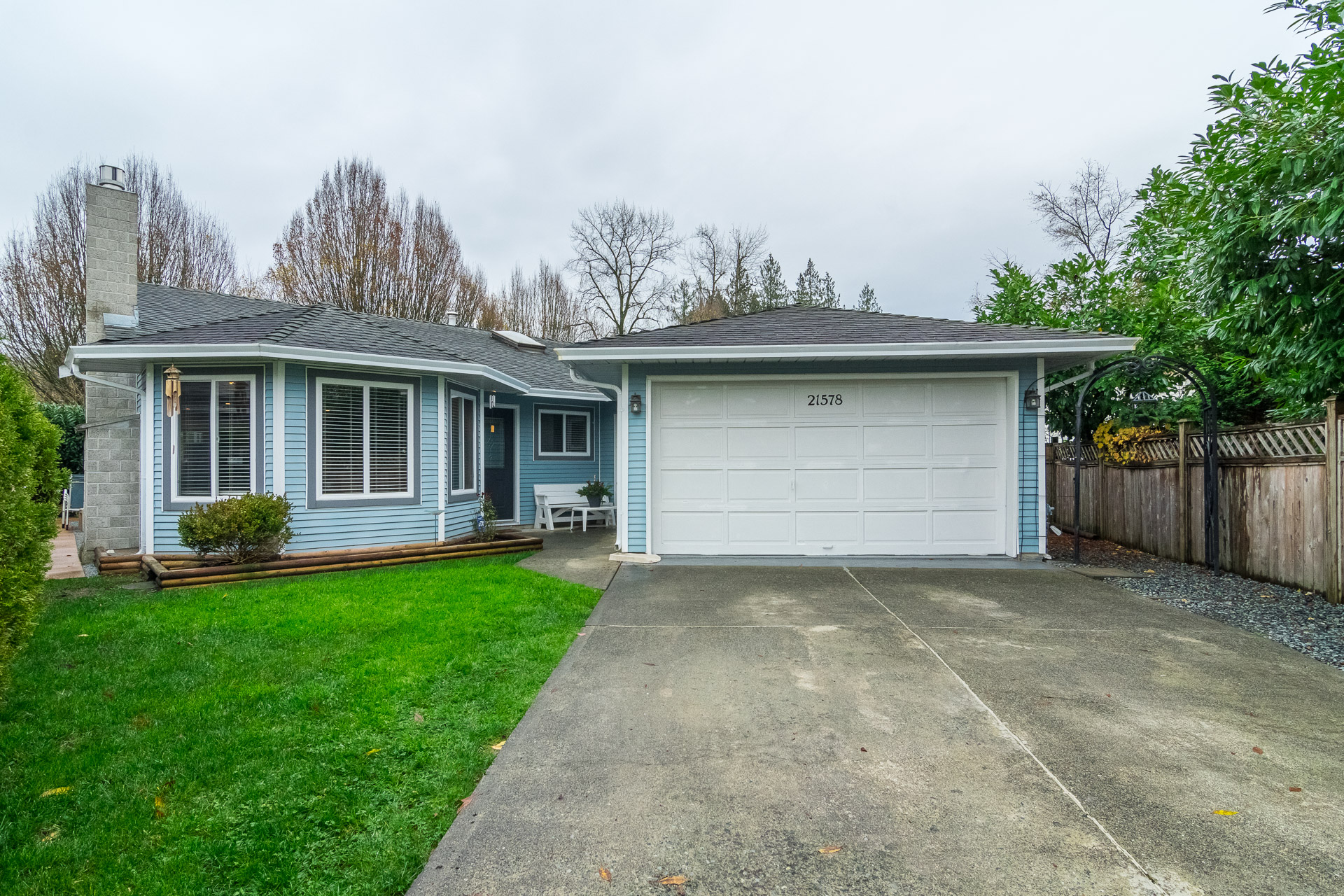 21578 94A Avenue, Langley