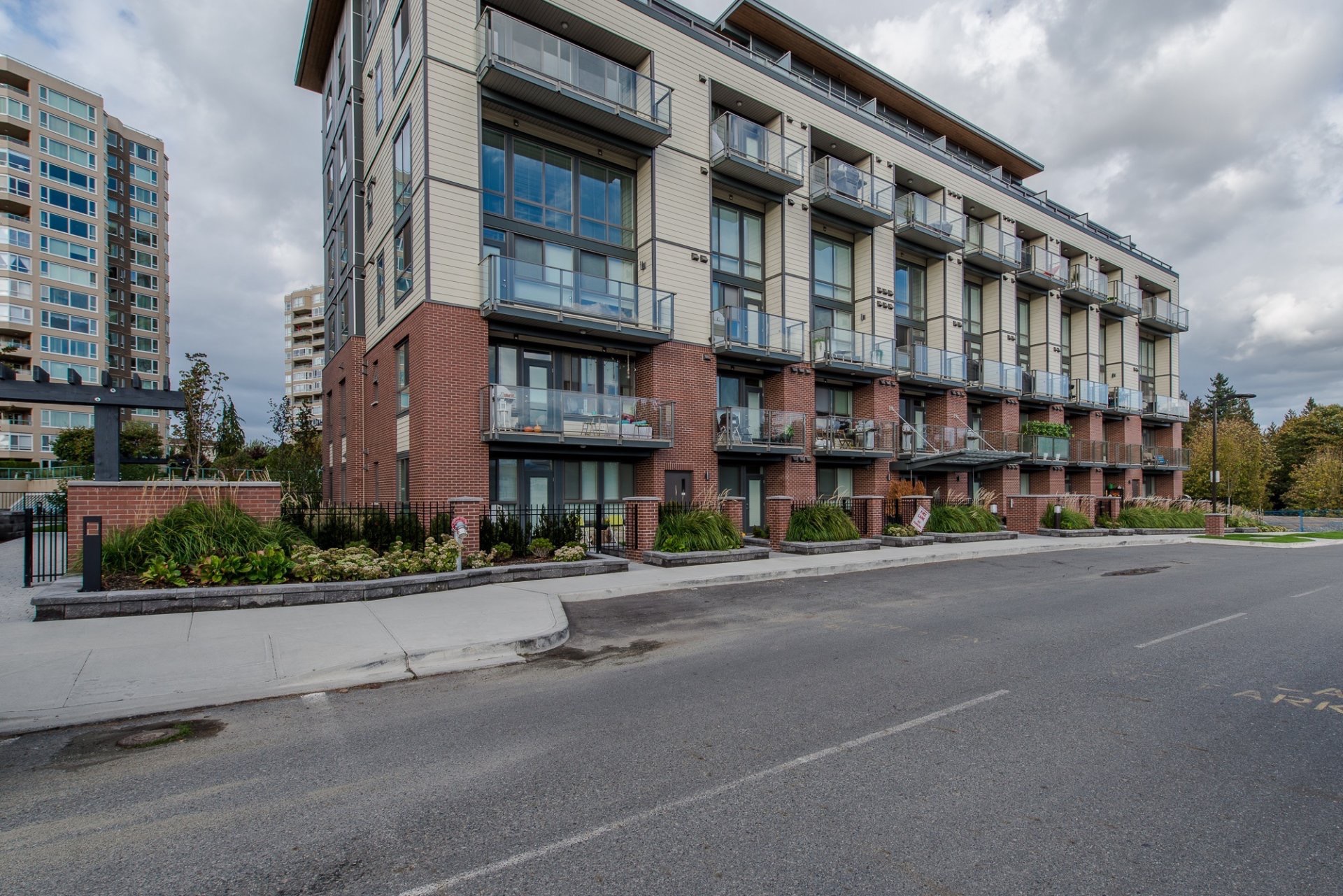 210 - 3080 Gladwin Road, Abbotsford | MLS# R2337779 | Cotala Cross Media