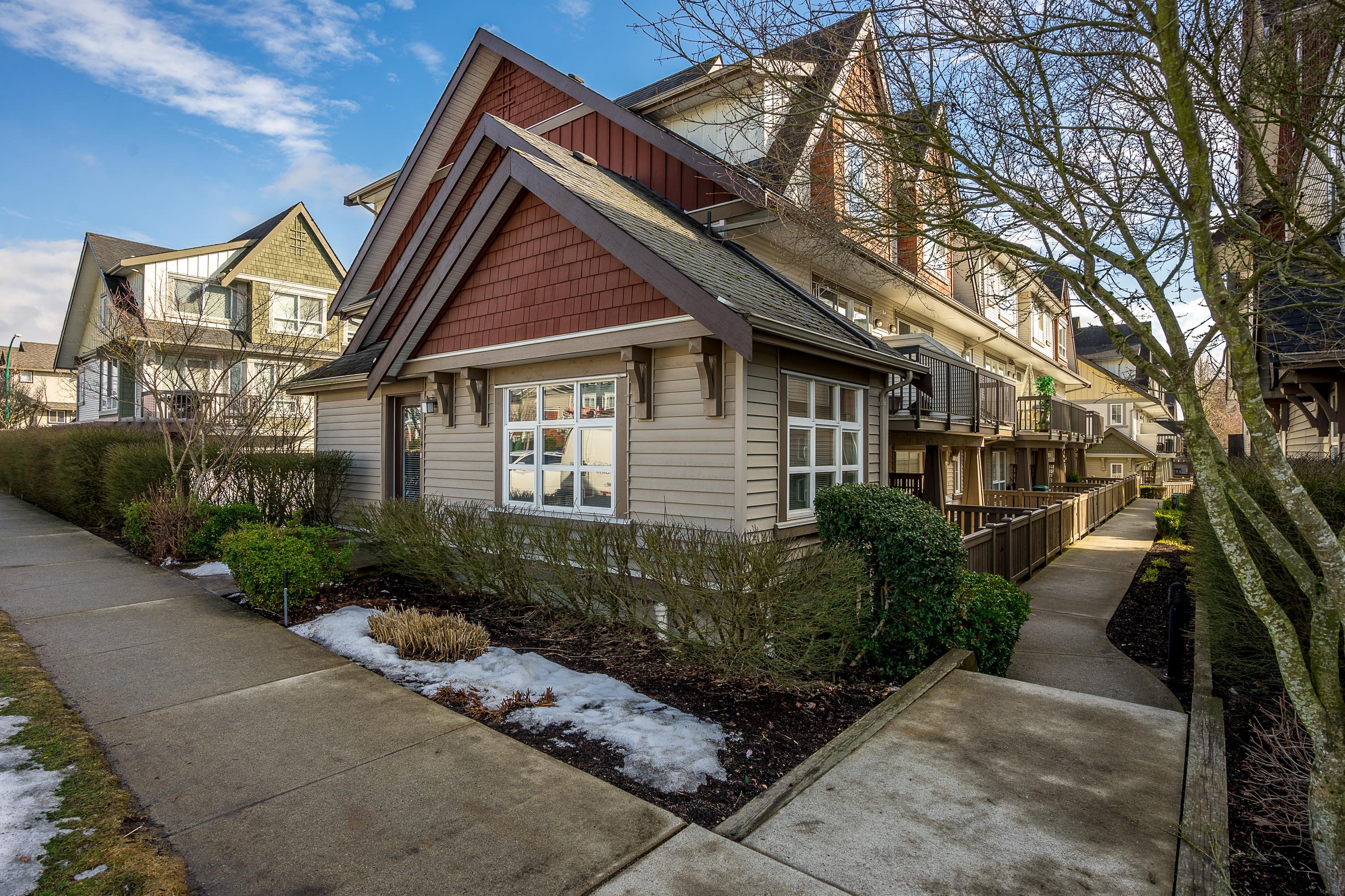 14 - 7155 189 Street, Surrey