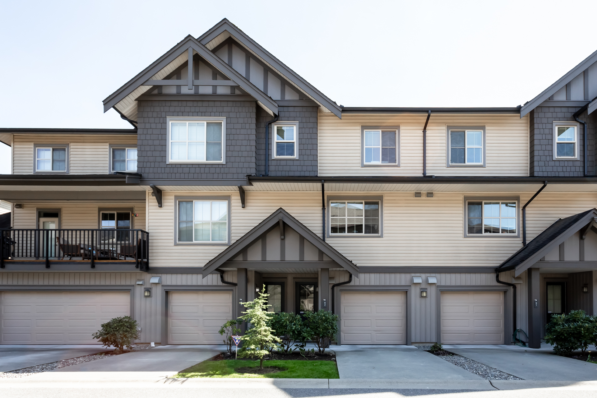 92 - 9525 204 Street, Langley