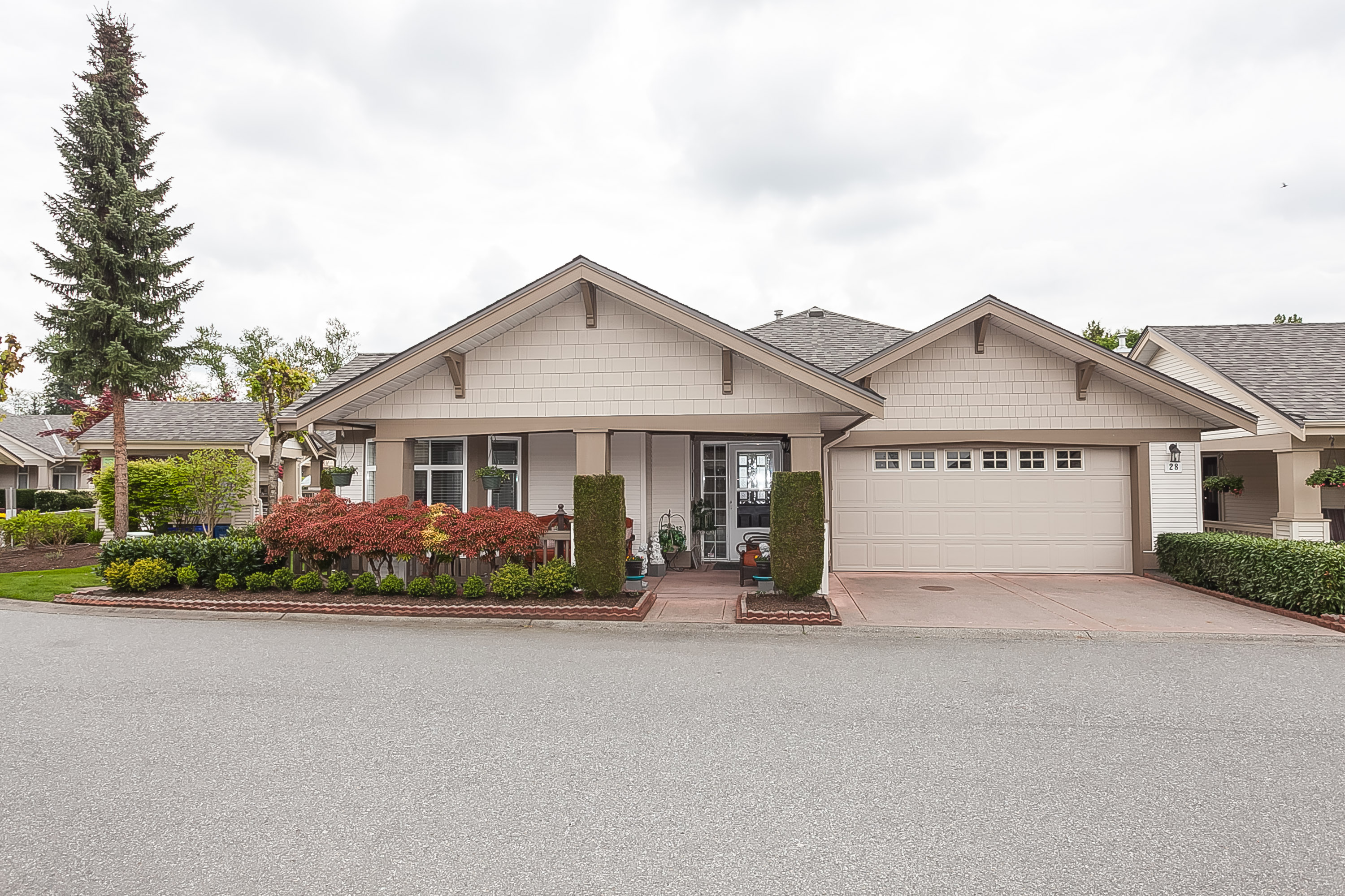 28 - 8555 209 Street, Langley