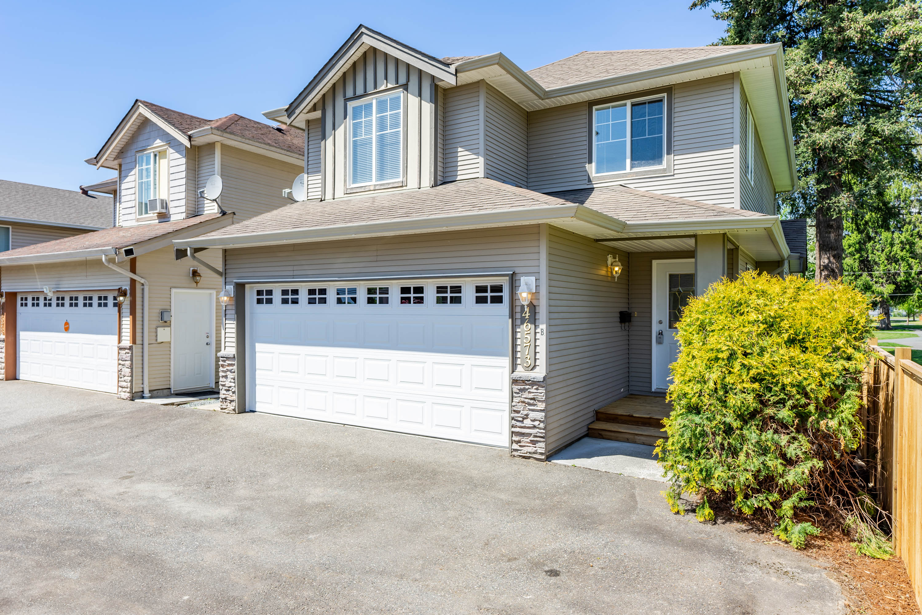 2 - 46573 Yale Road, Chilliwack