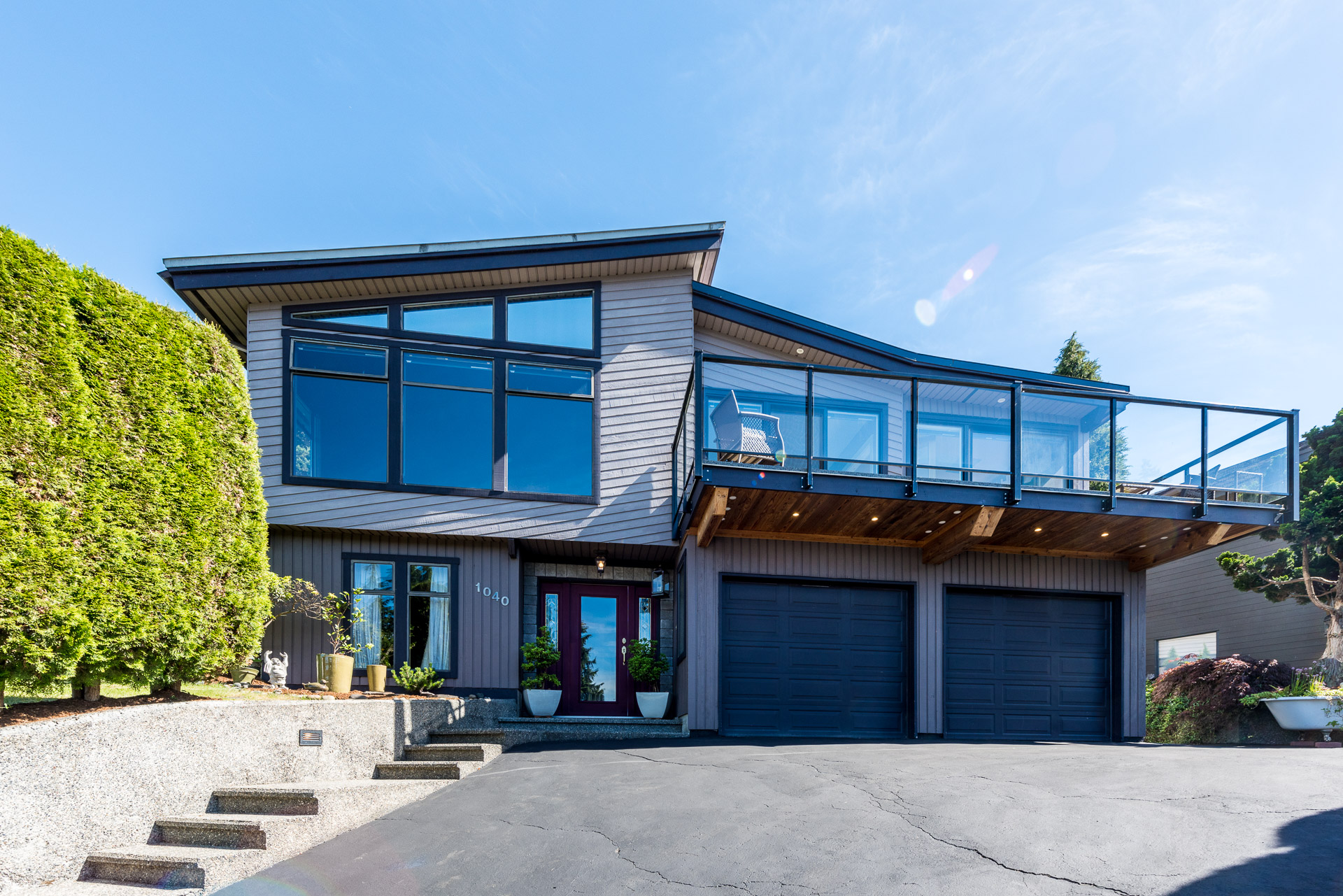 1040 Corona Crescent, Coquitlam