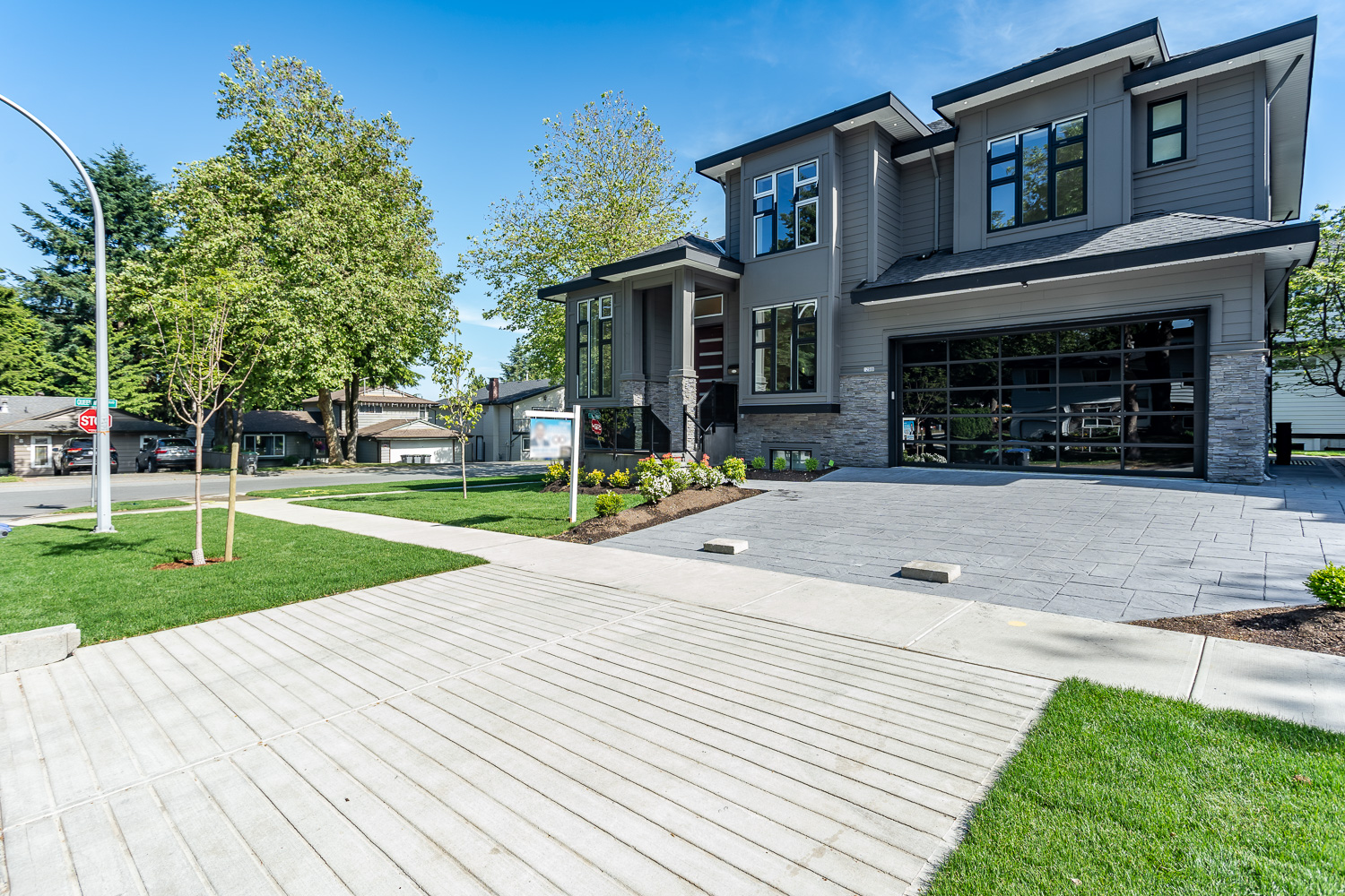 12988 Carluke Crescent, Surrey