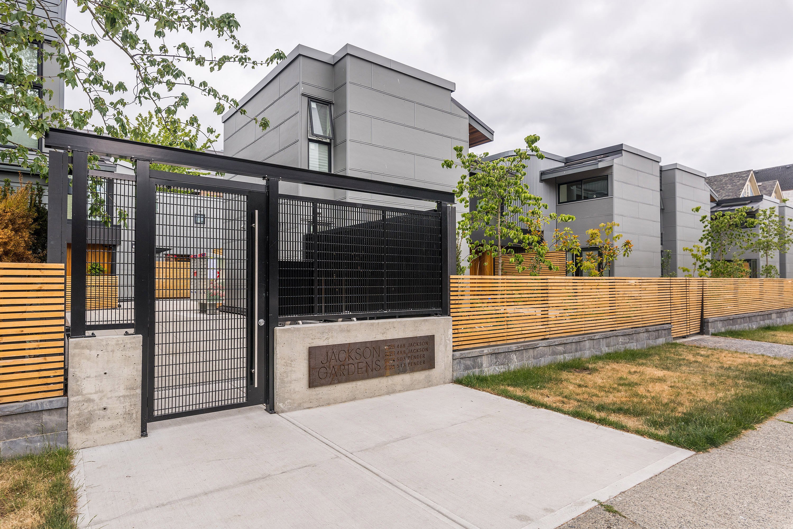 7 - 503 Pender Street, Vancouver