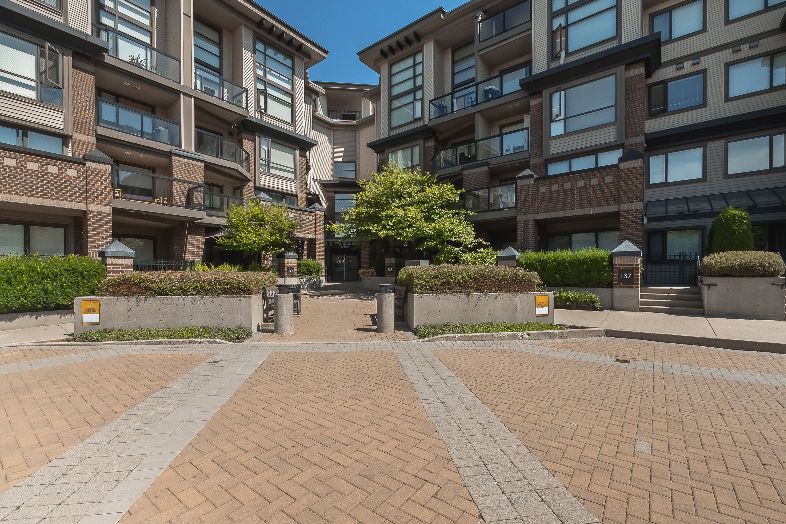 126 - 10838 City Parkway, Surrey