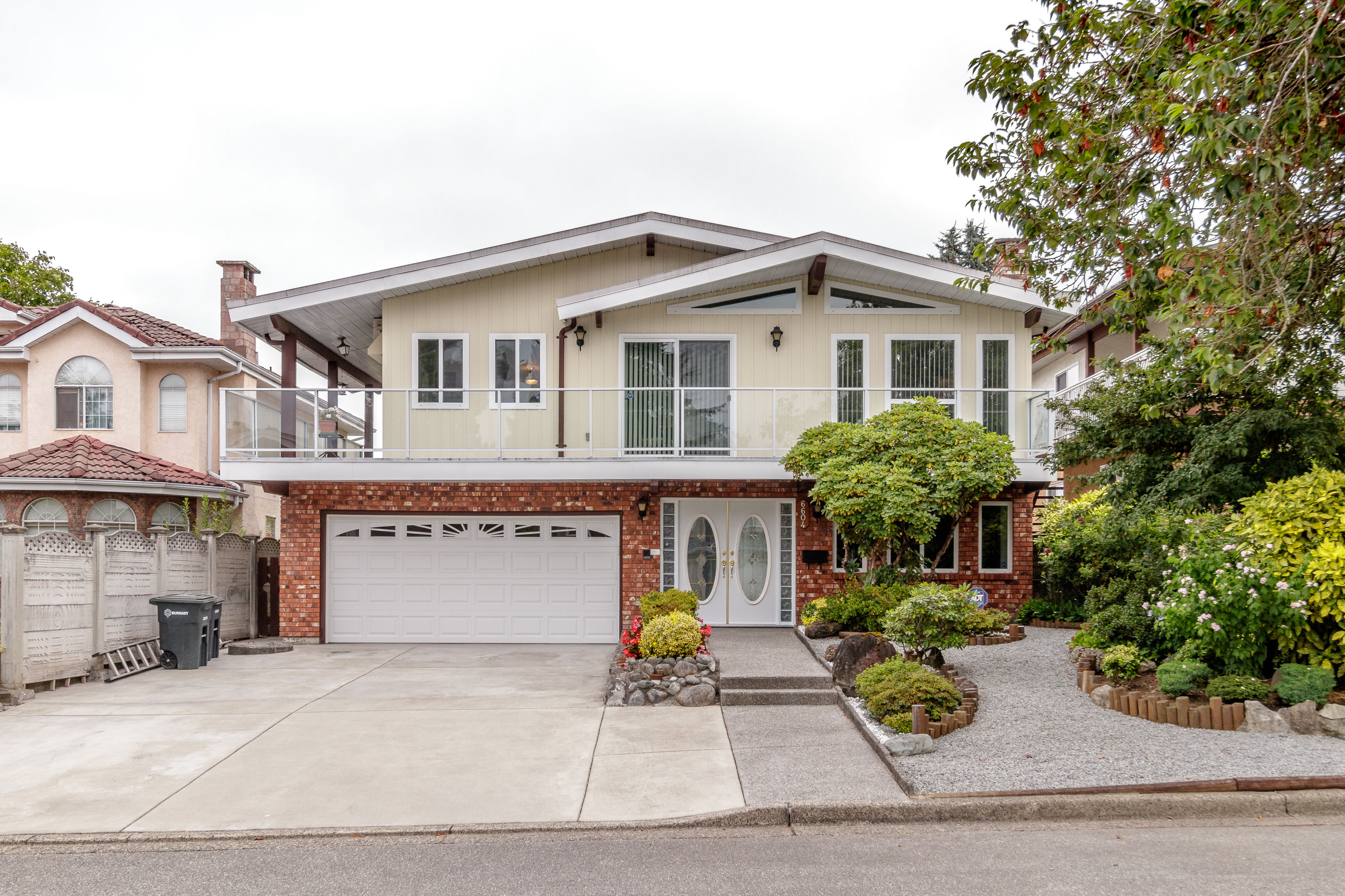 6604 Nolan Street, Burnaby