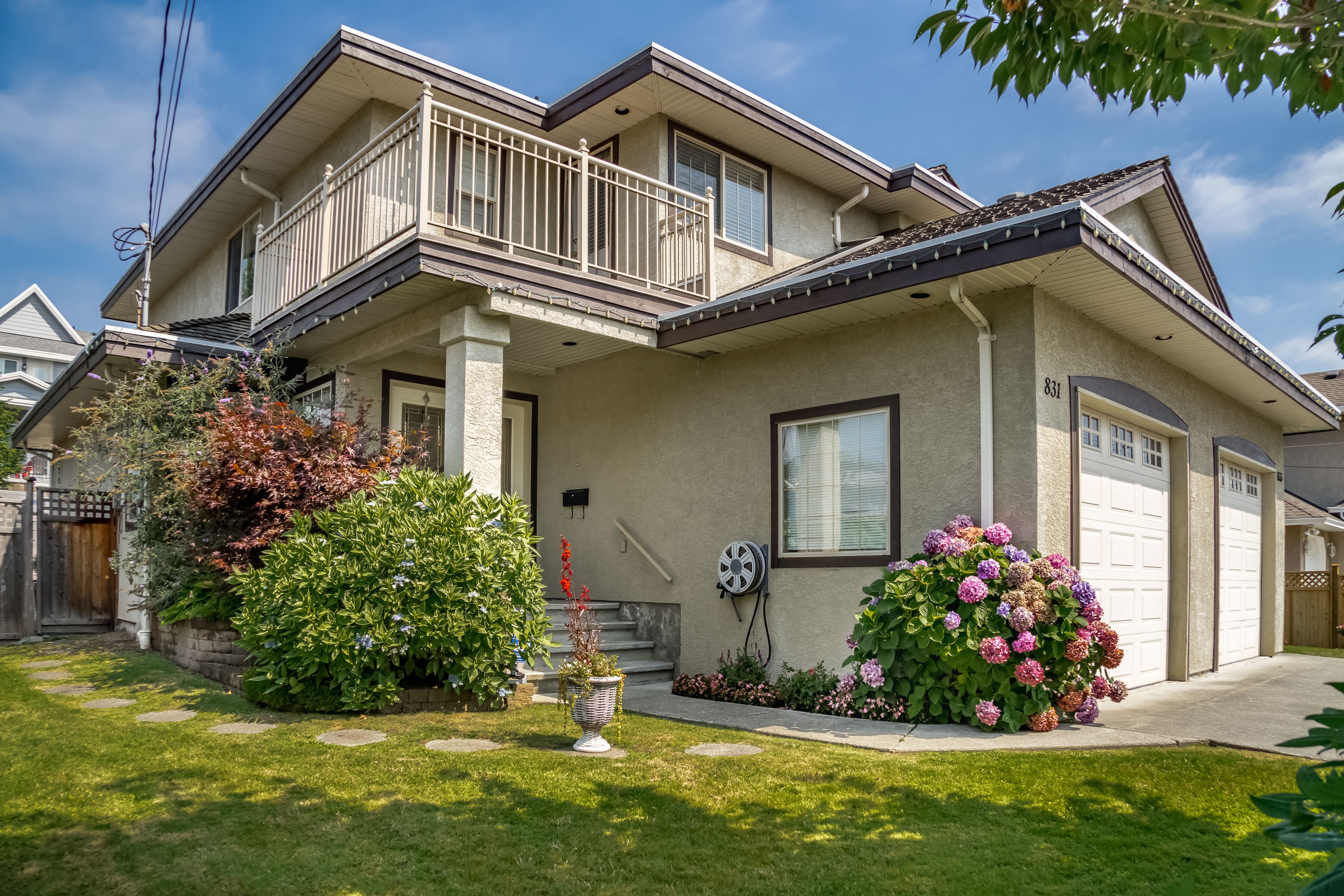 831 Quadling Avenue, Coquitlam