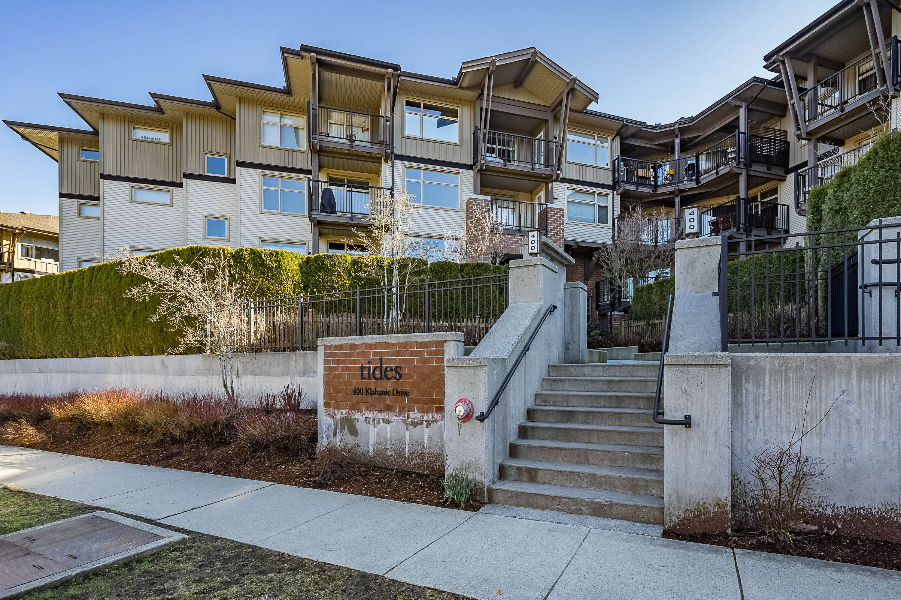 203 - 400 Klahanie Drive, Port Moody