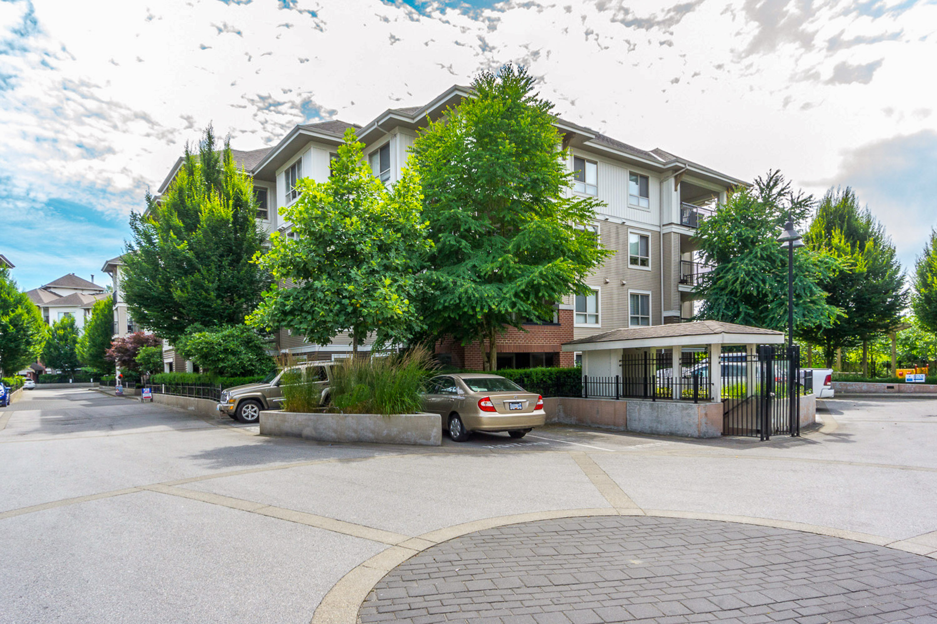 C416 - 8929 202 Street, Langley