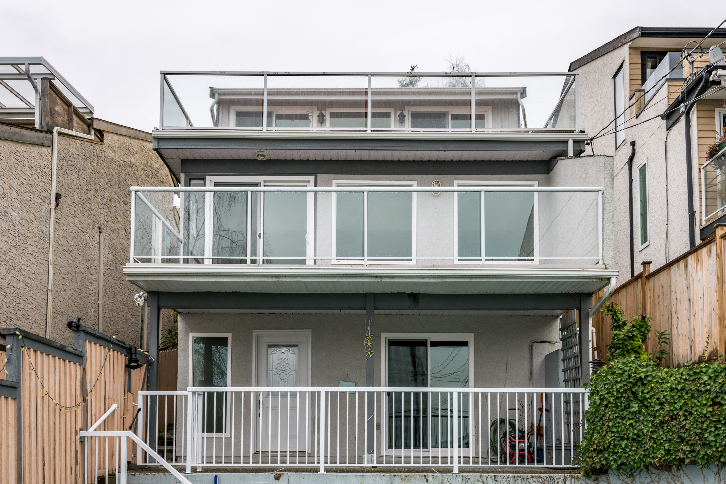 15123 Columbia Avenue, White Rock