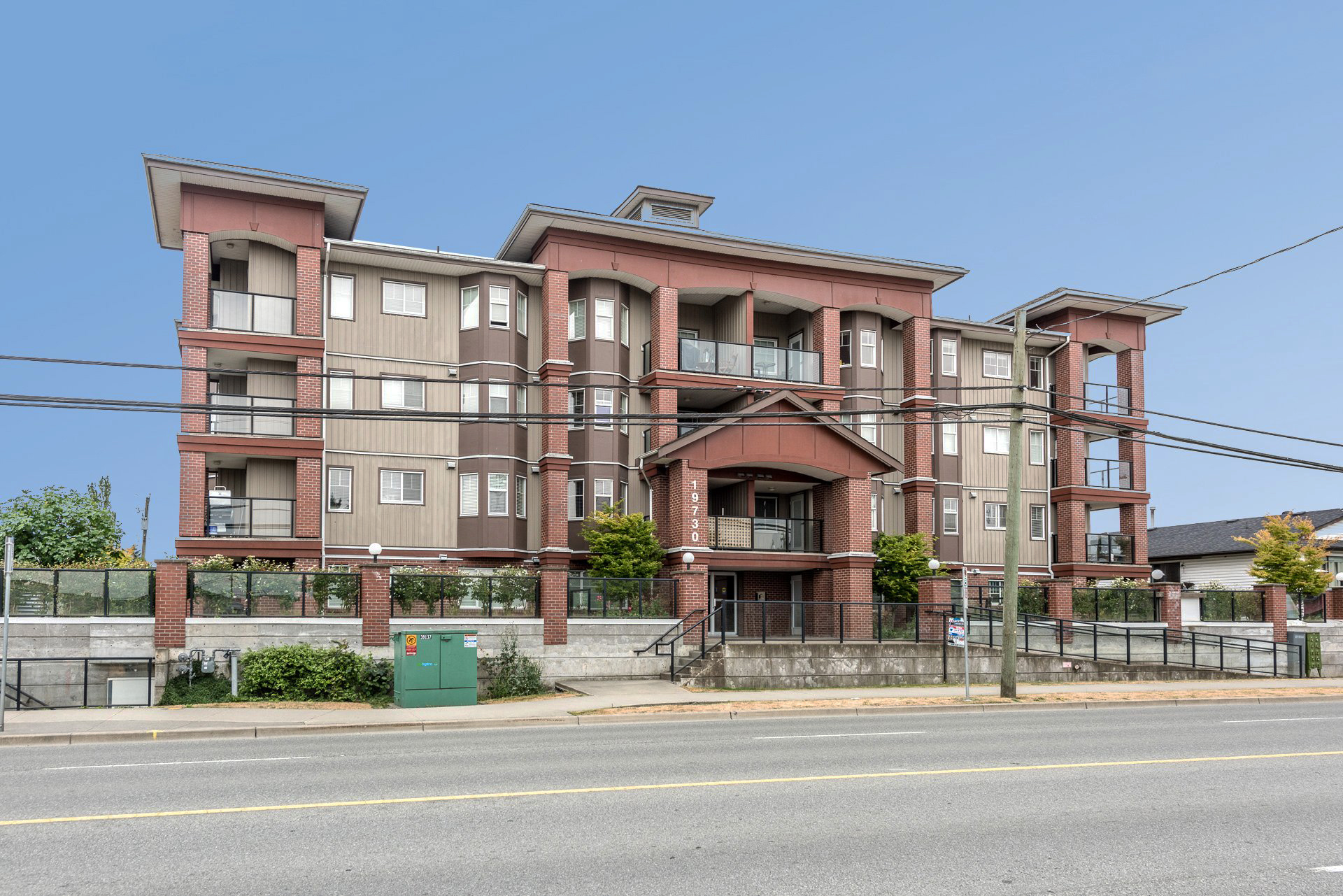 301 - 19730 56 Avenue, Langley