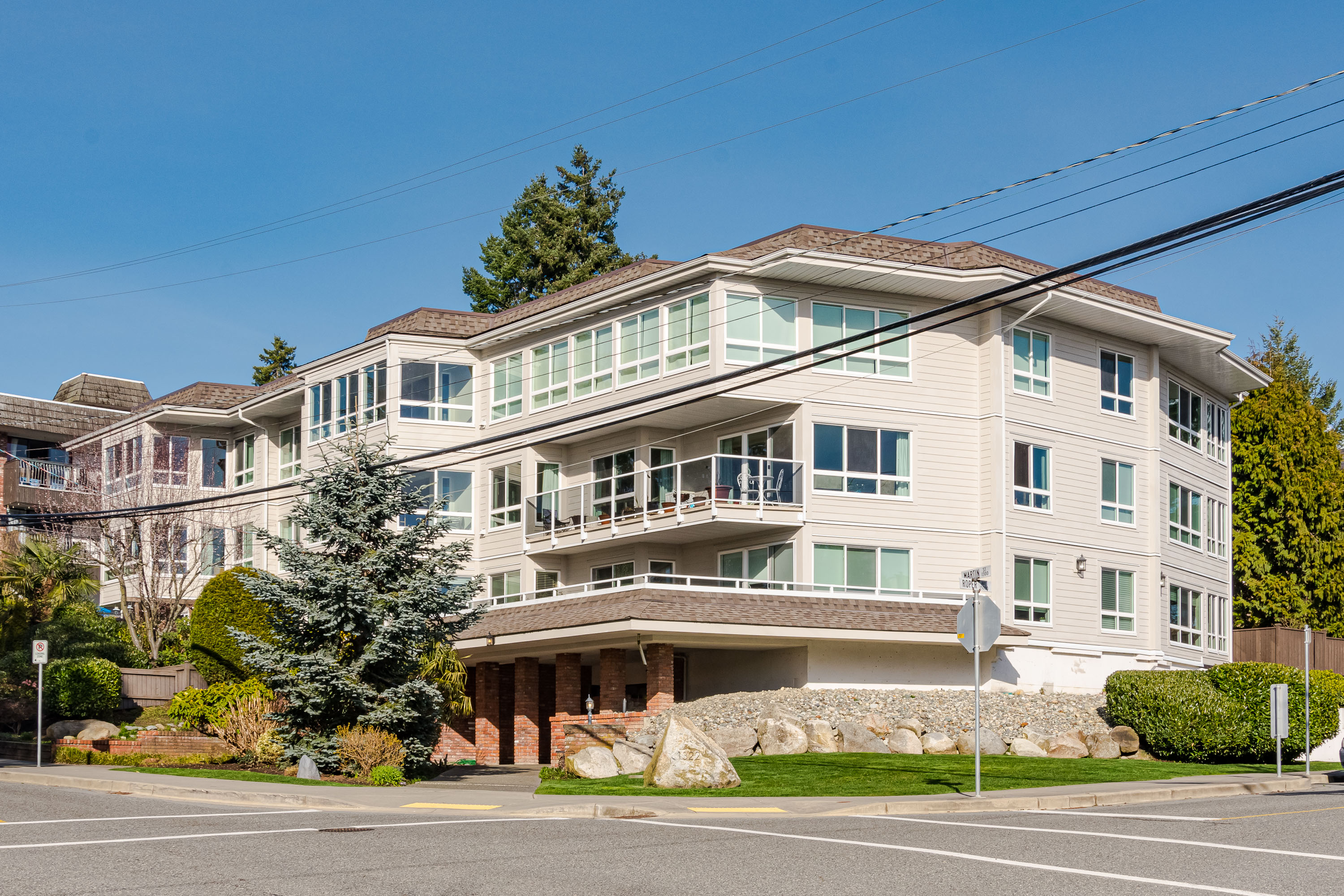 104 - 1322 Martin Street, White Rock