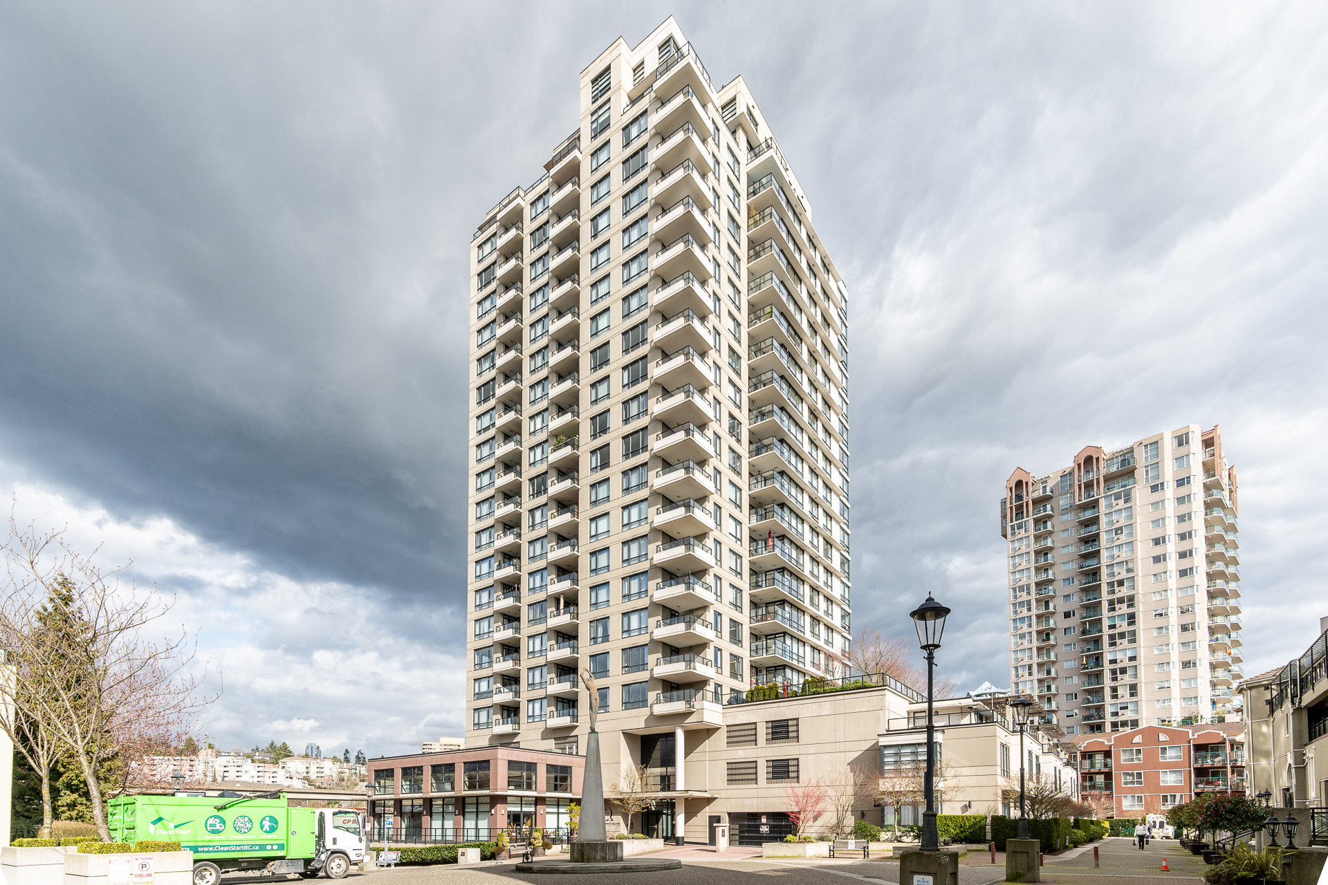 1102 - 1 Renaissance Square, New Westminster