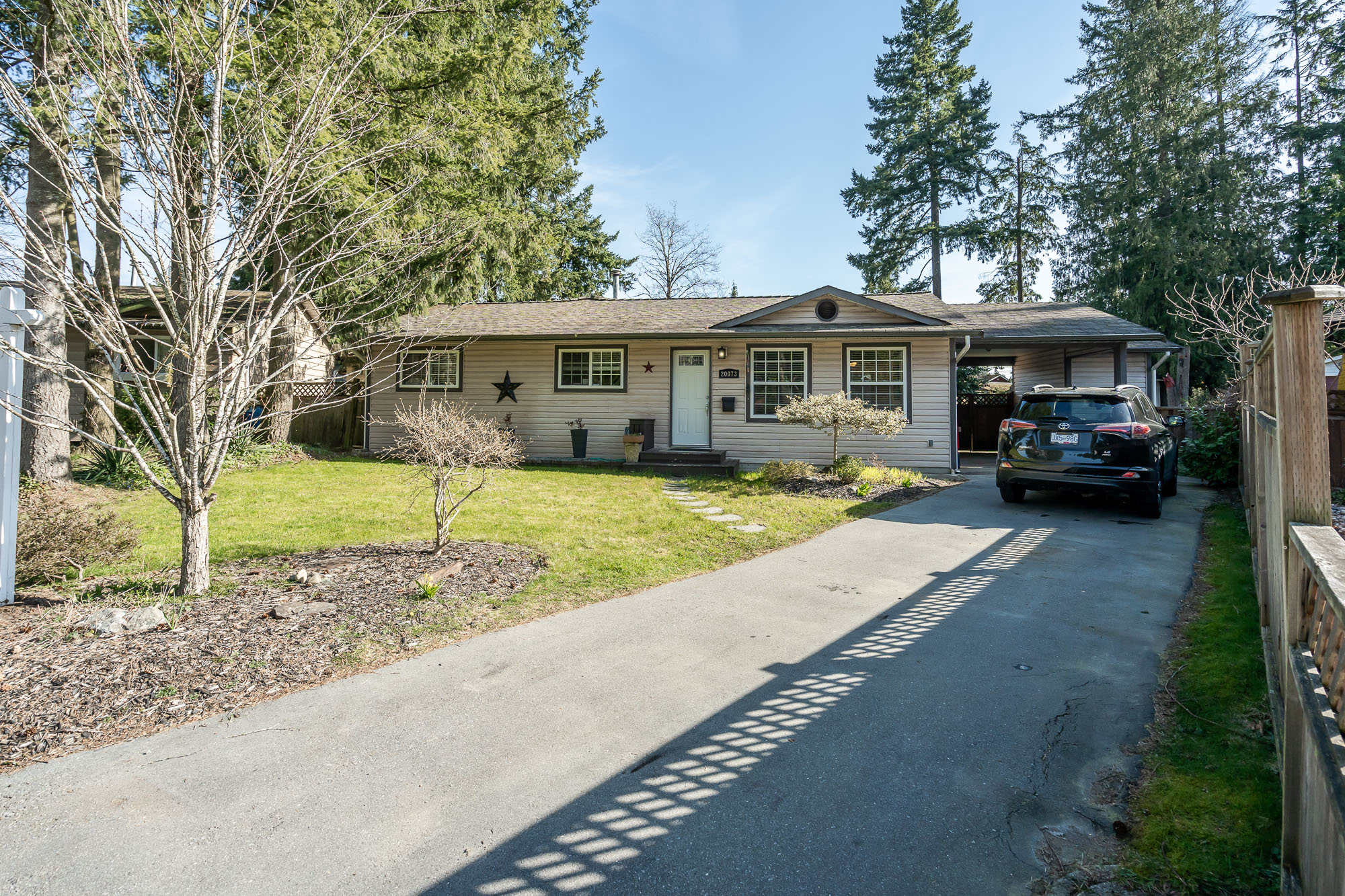 20073 45A Avenue, Langley