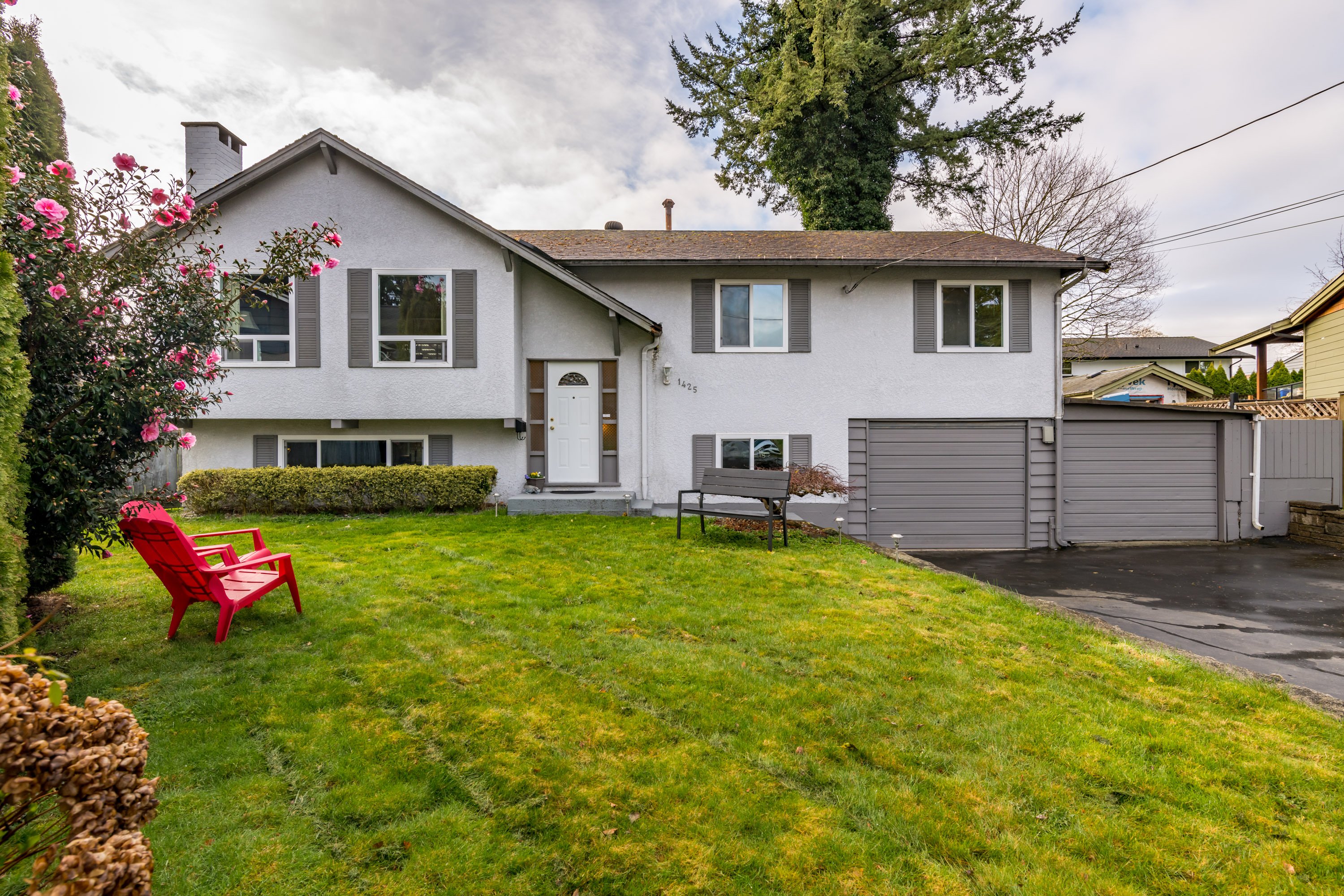 1425 Stewart Place, Port Coquitlam