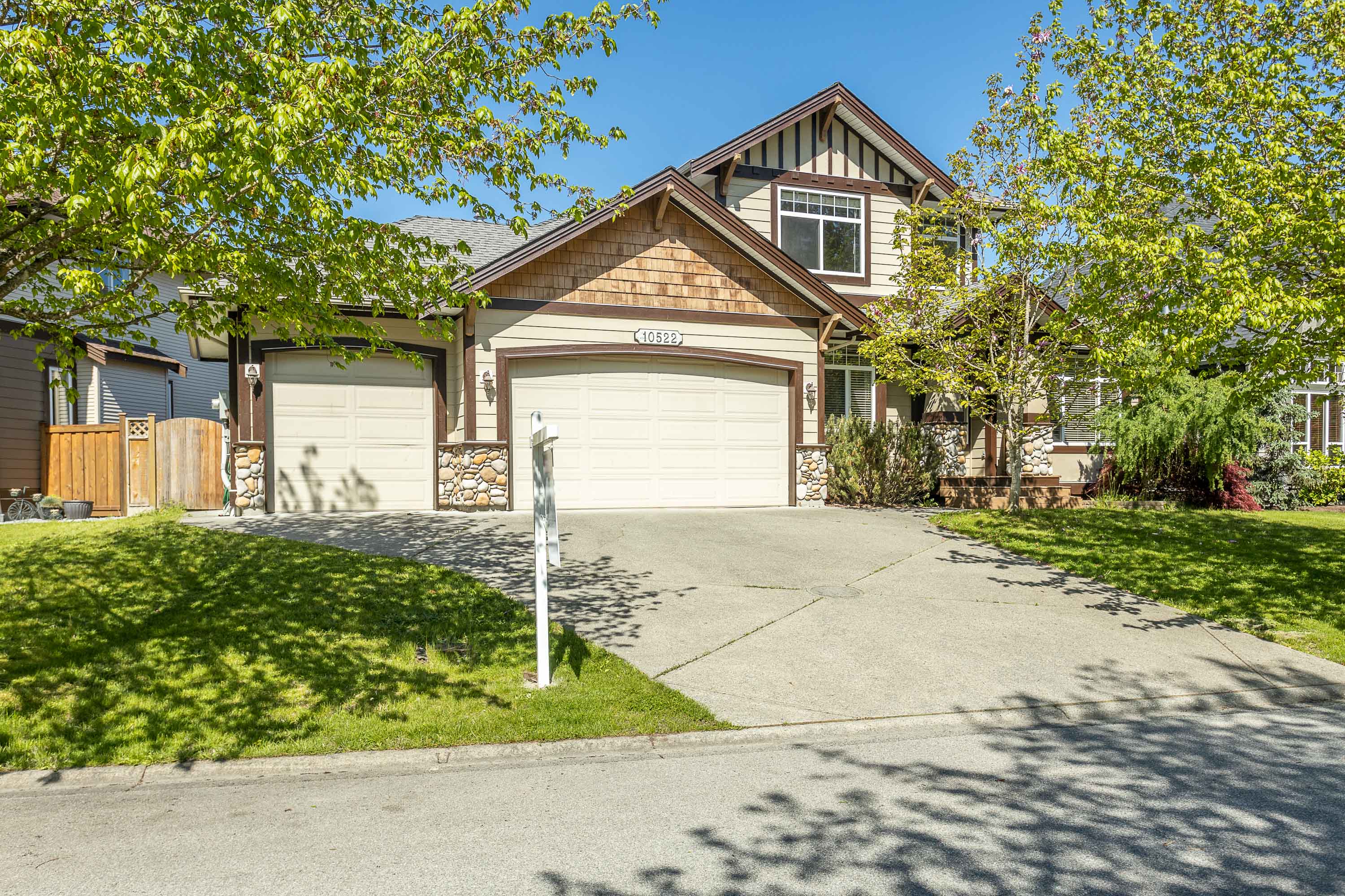 10522 Baker Place, Maple Ridge