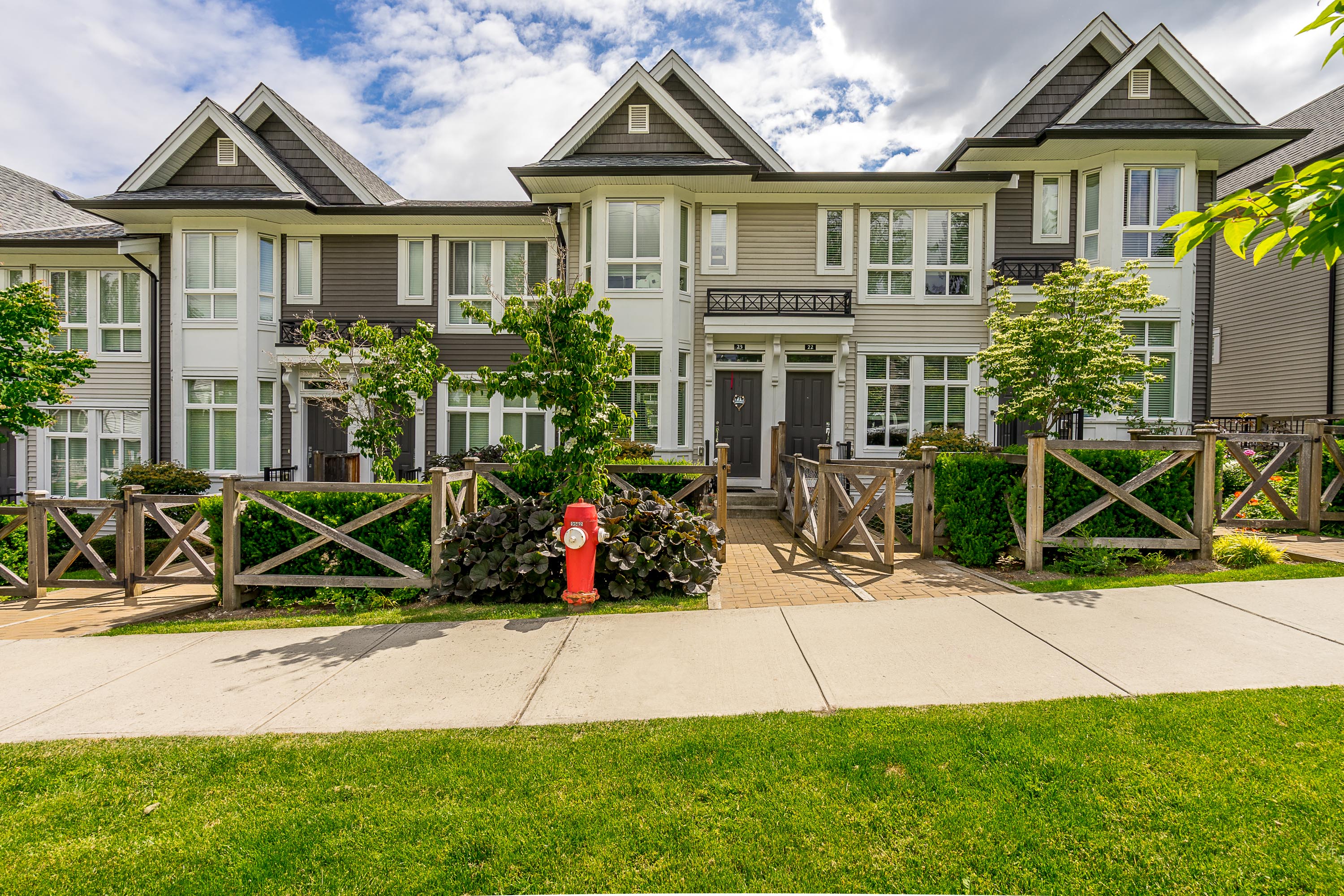 23 - 14433 60 Avenue, Surrey