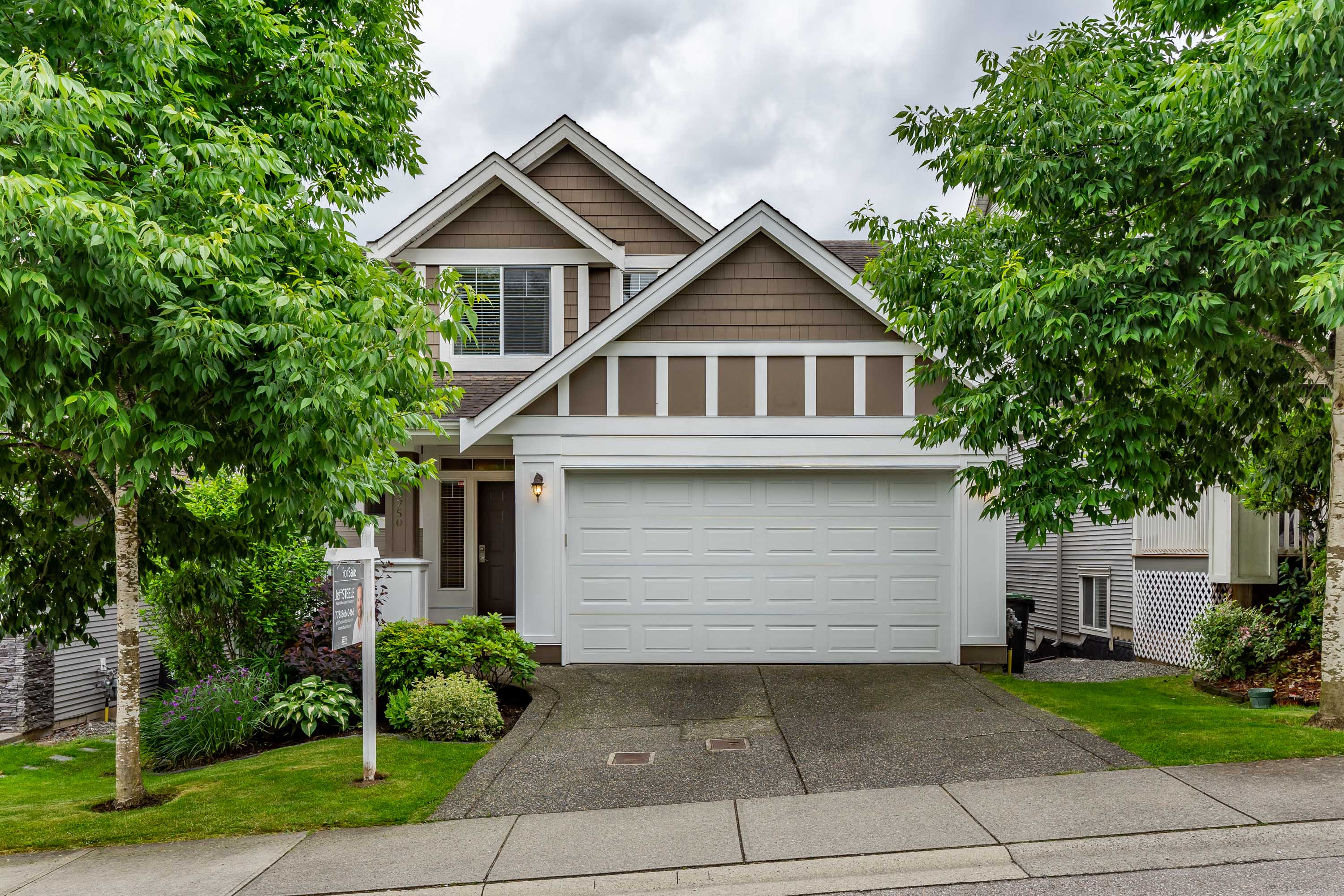 19750 68A Avenue, Langley