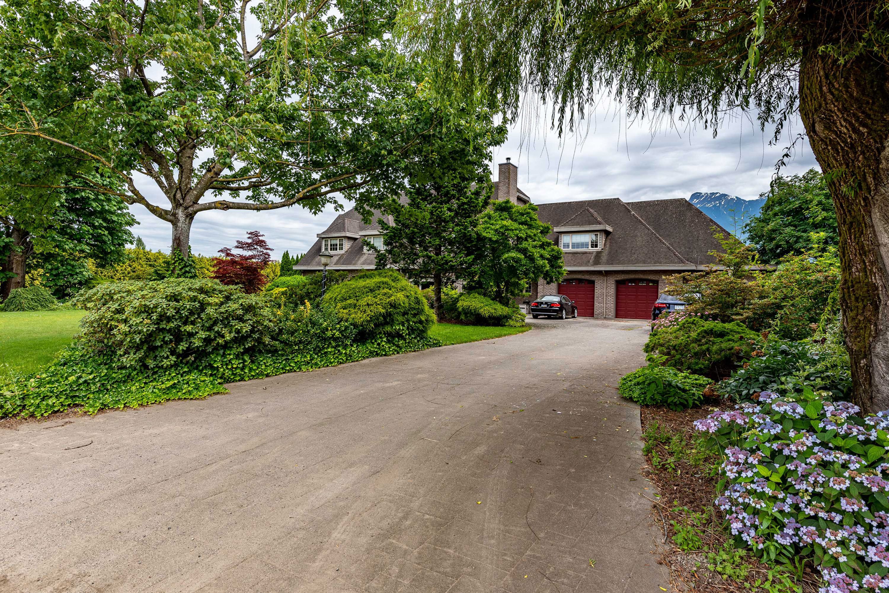 9808 Chapman Road, Chilliwack