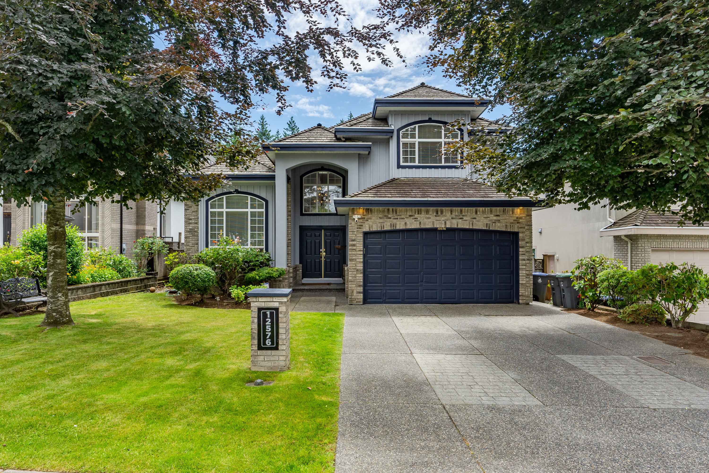 12576 60A Avenue, Surrey