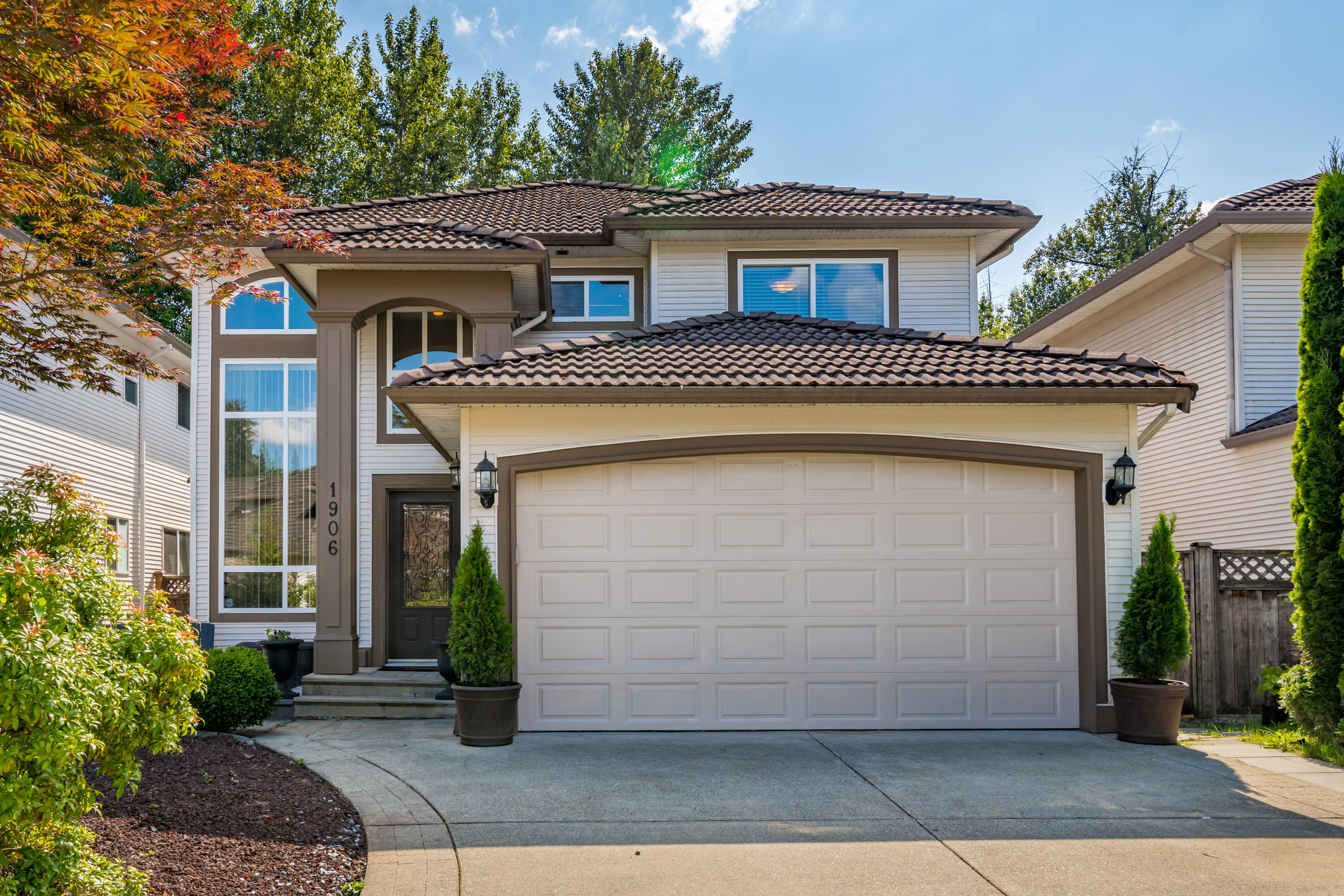 1906 Colodin Close, Port Coquitlam