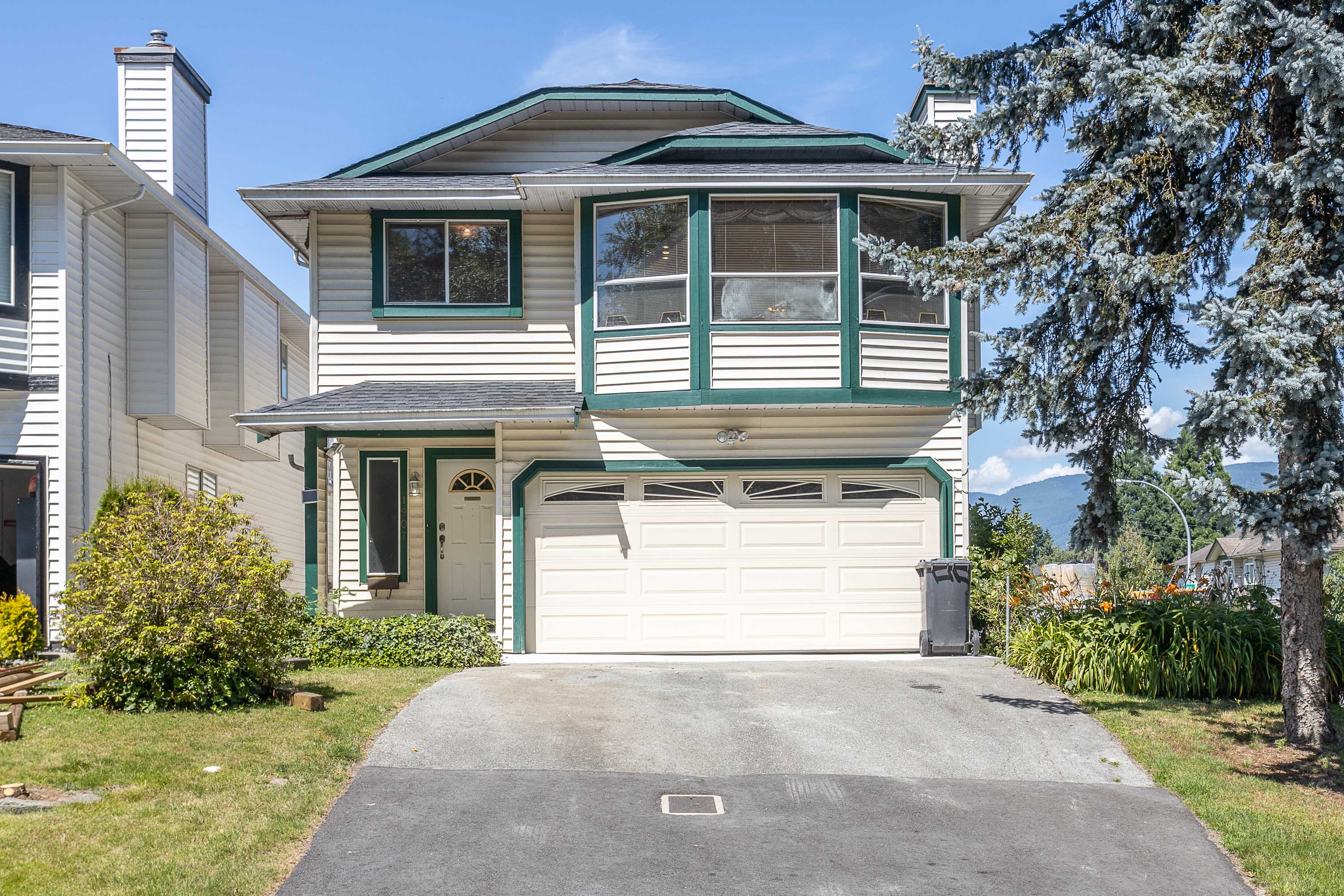 1907 Morgan Avenue, Port Coquitlam