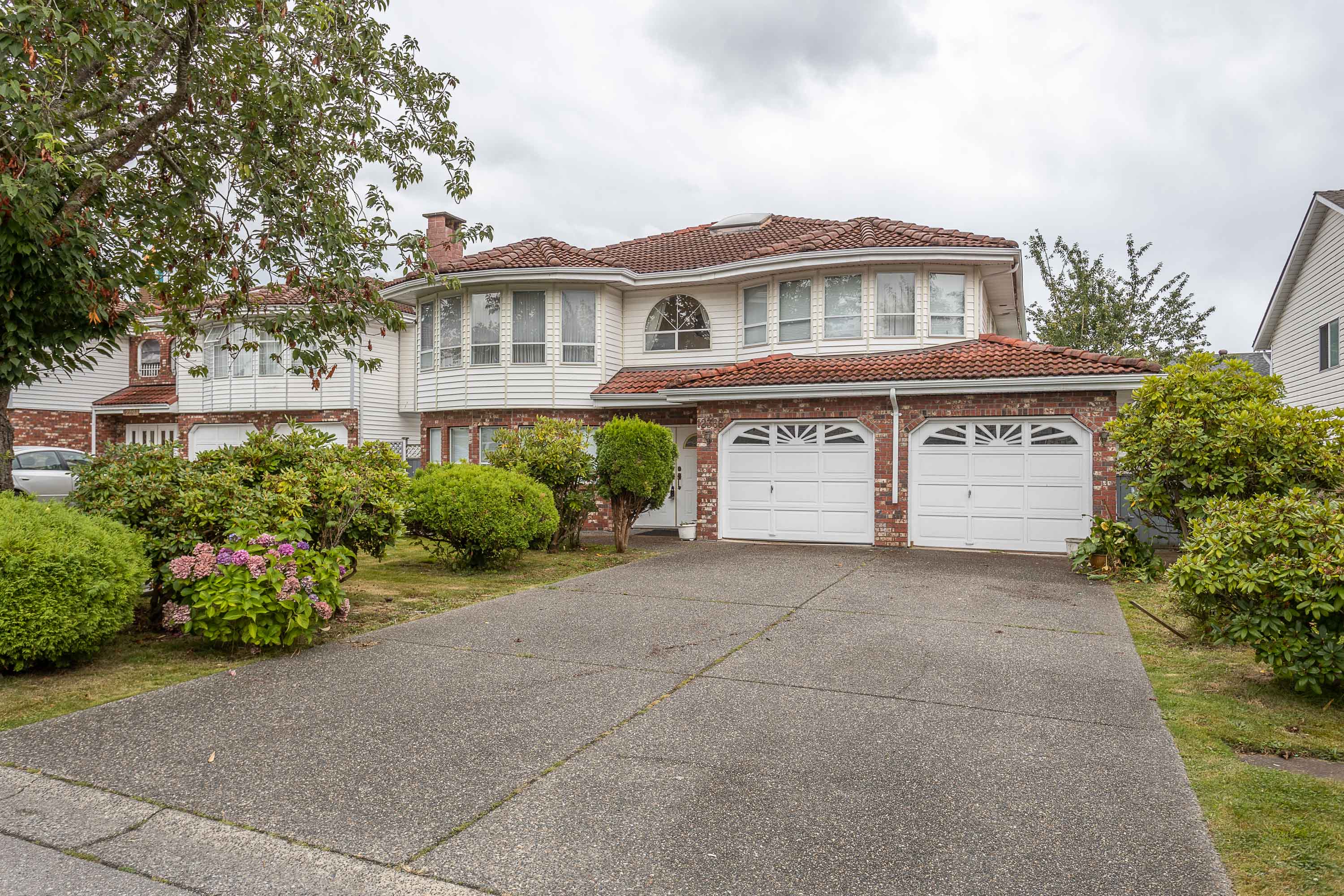 12366 72A Avenue, Surrey