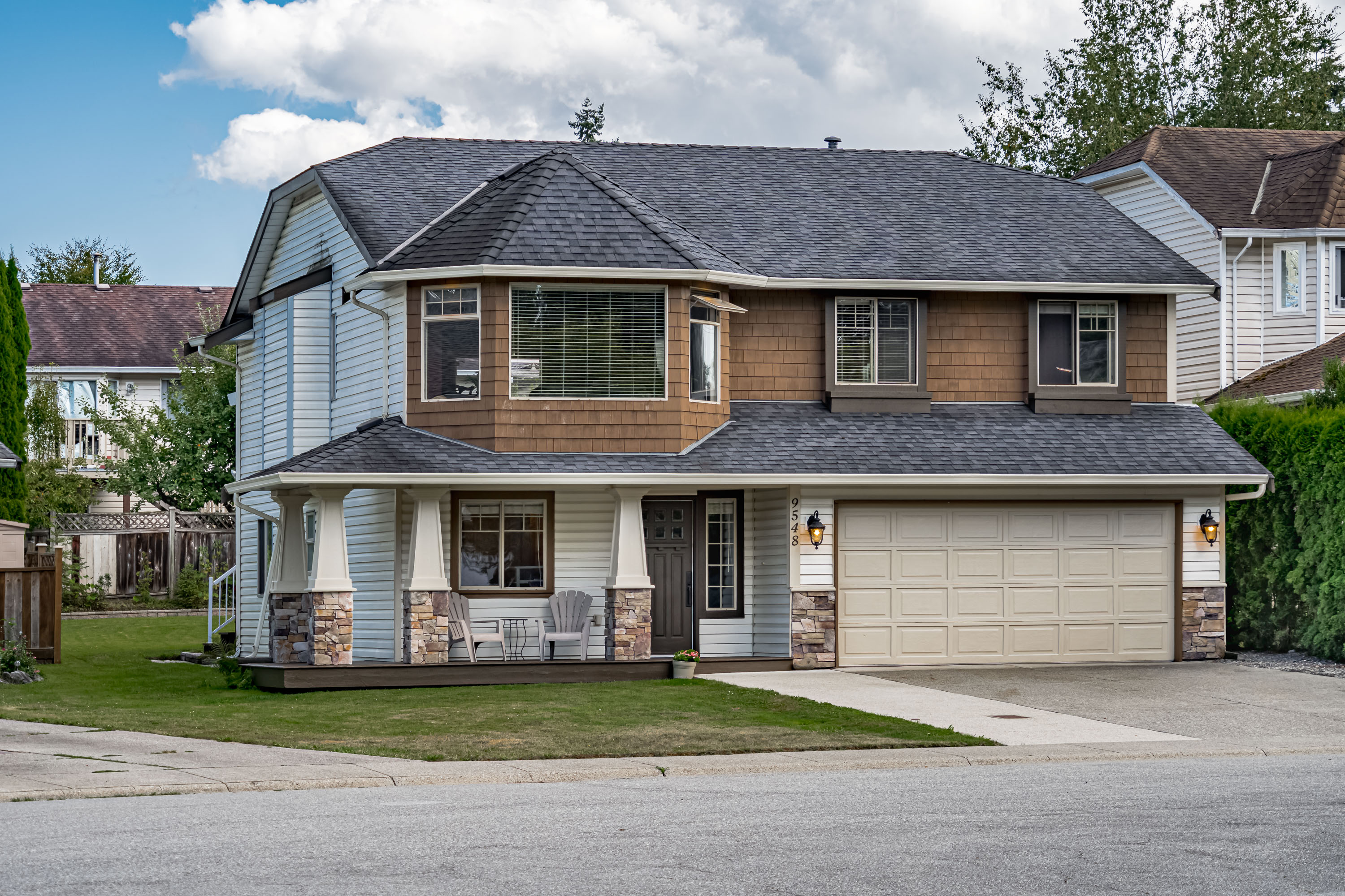 9548 215A Street, Langley