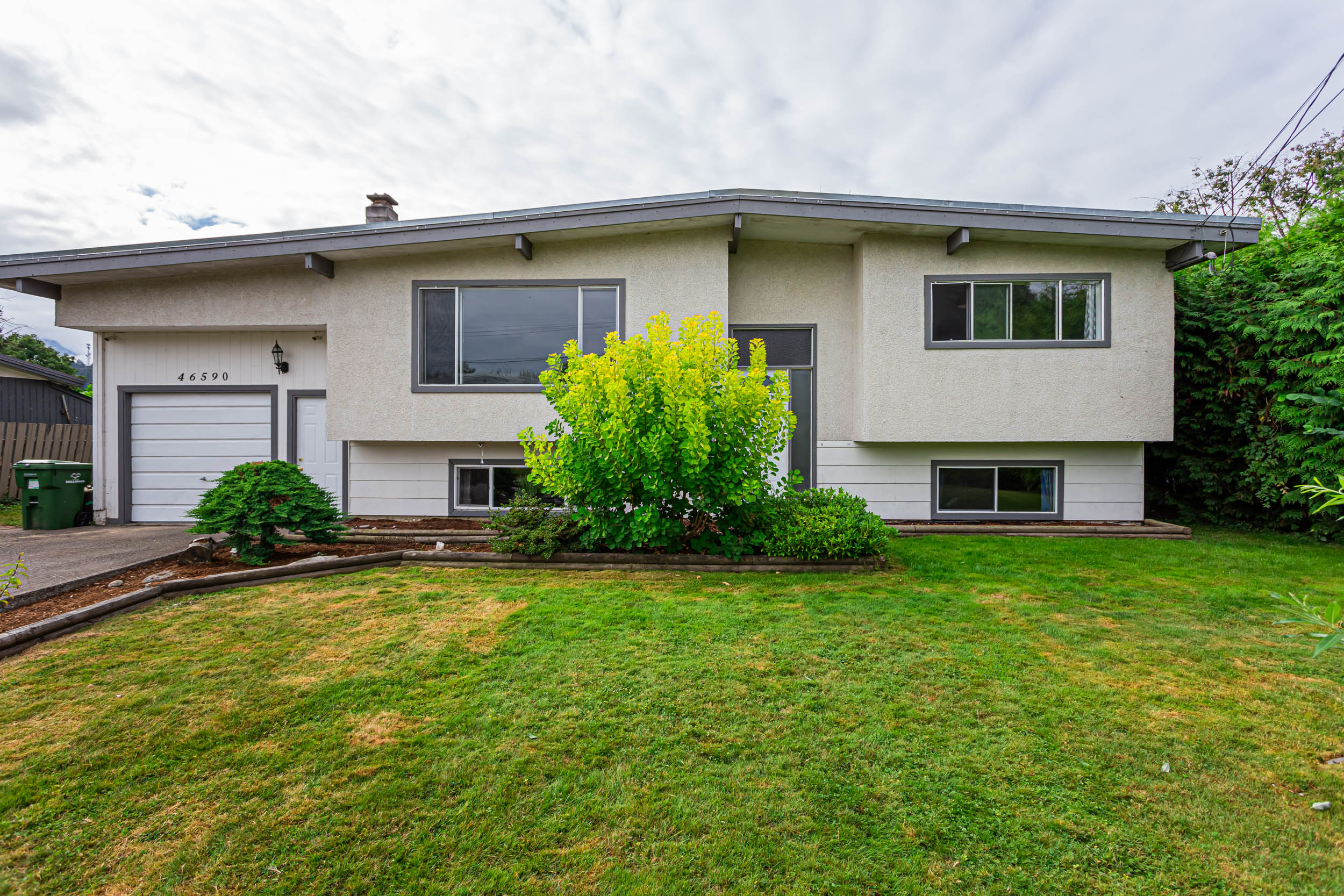 46590 Teton Avenue, Chilliwack