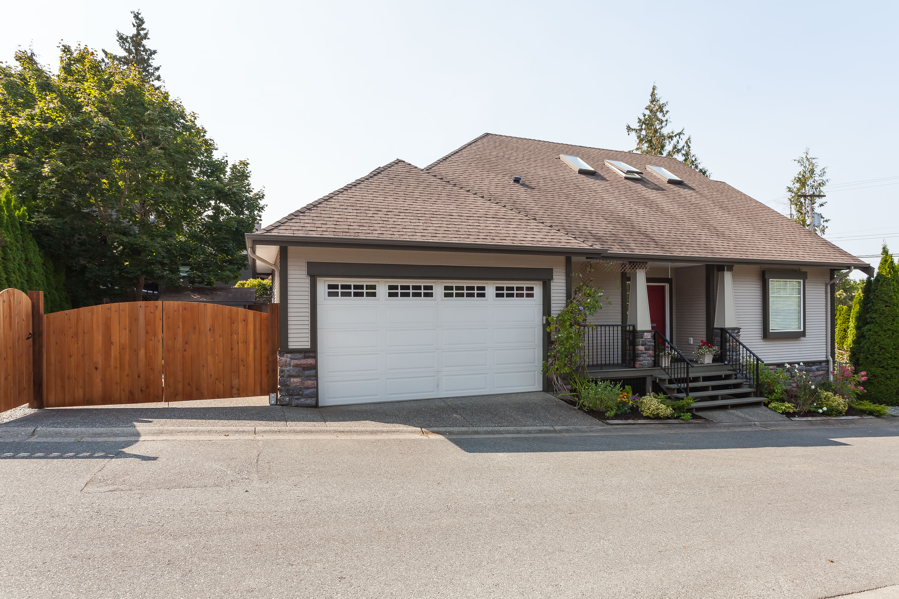 20744 Grade Crescent, Langley