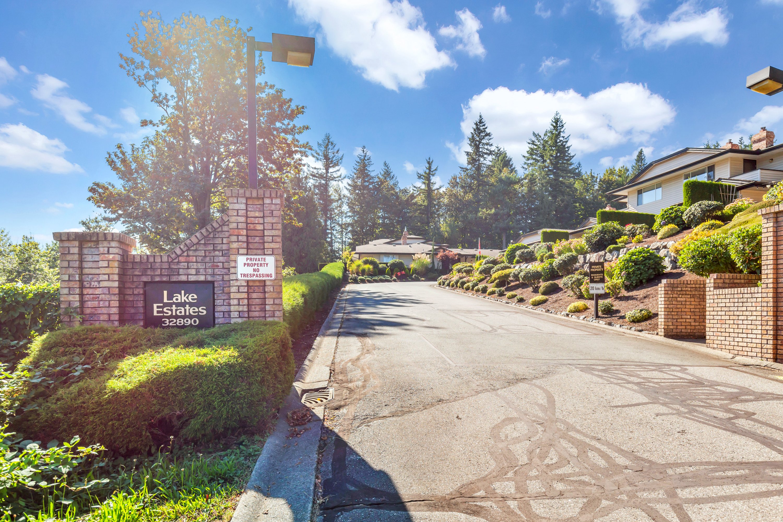 3 - 32890 Mill Lake Road, Abbotsford