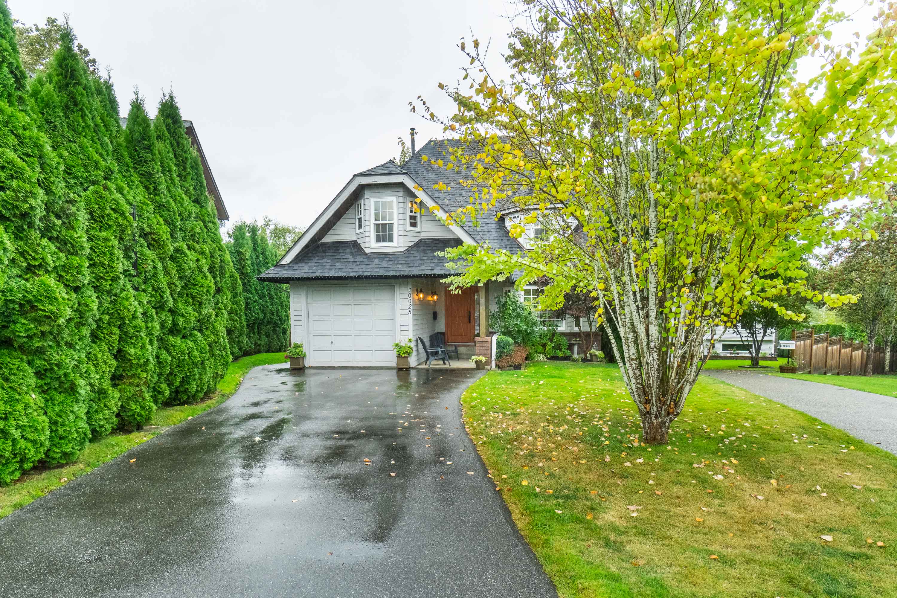 20025 50A Avenue, Langley