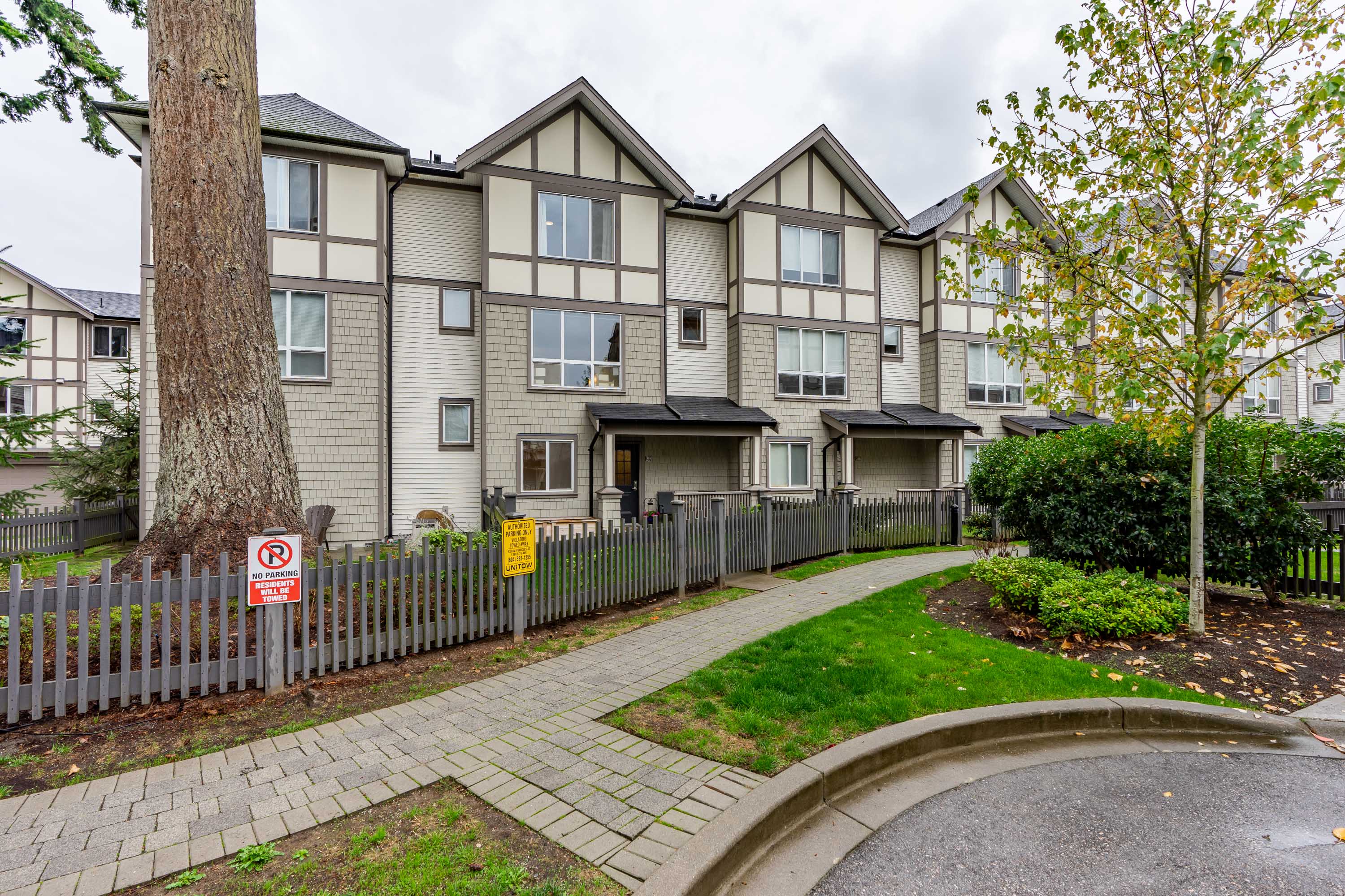 39 - 7848 209 Street, Langley