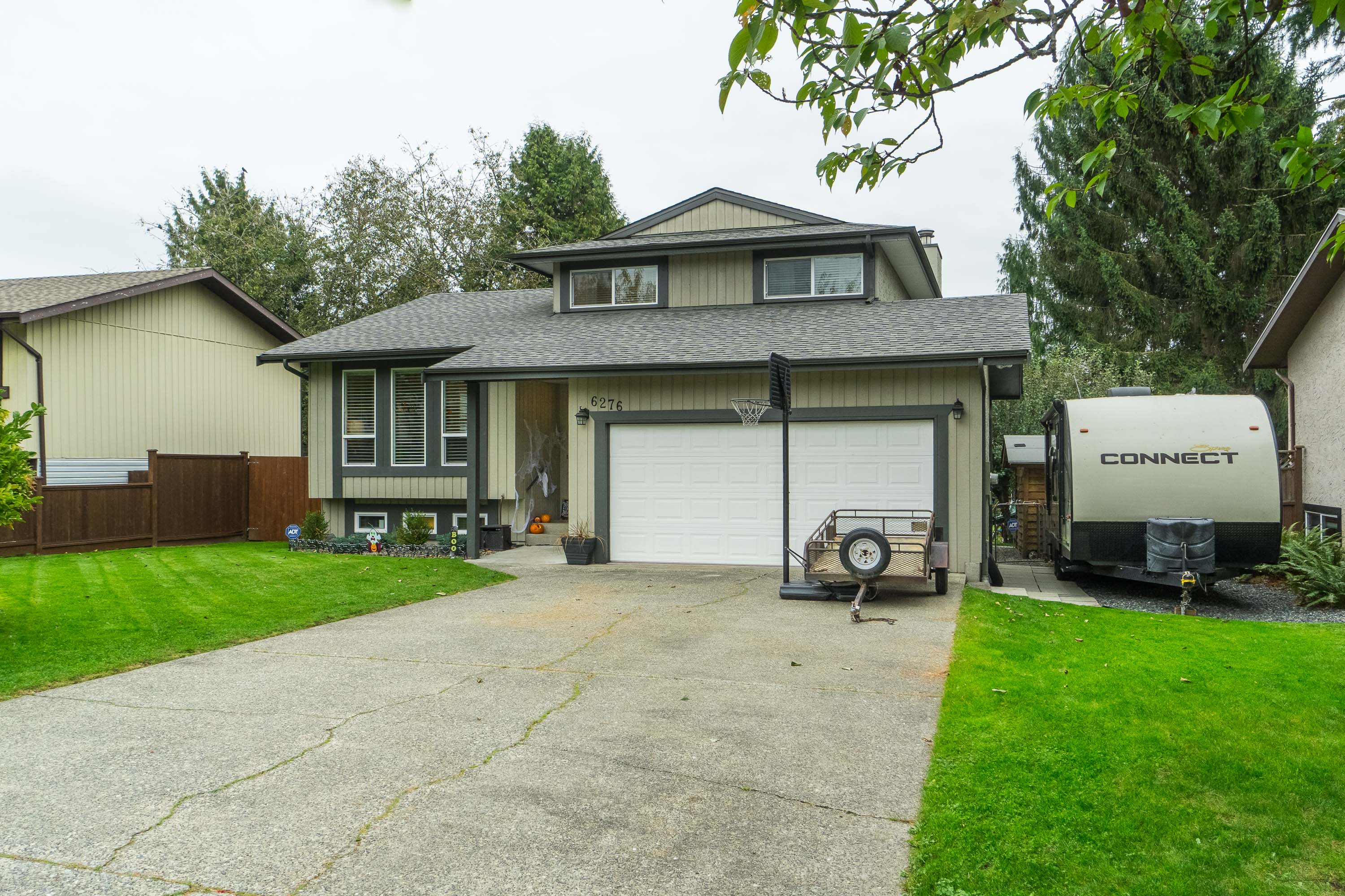 6276 195B Street, Surrey