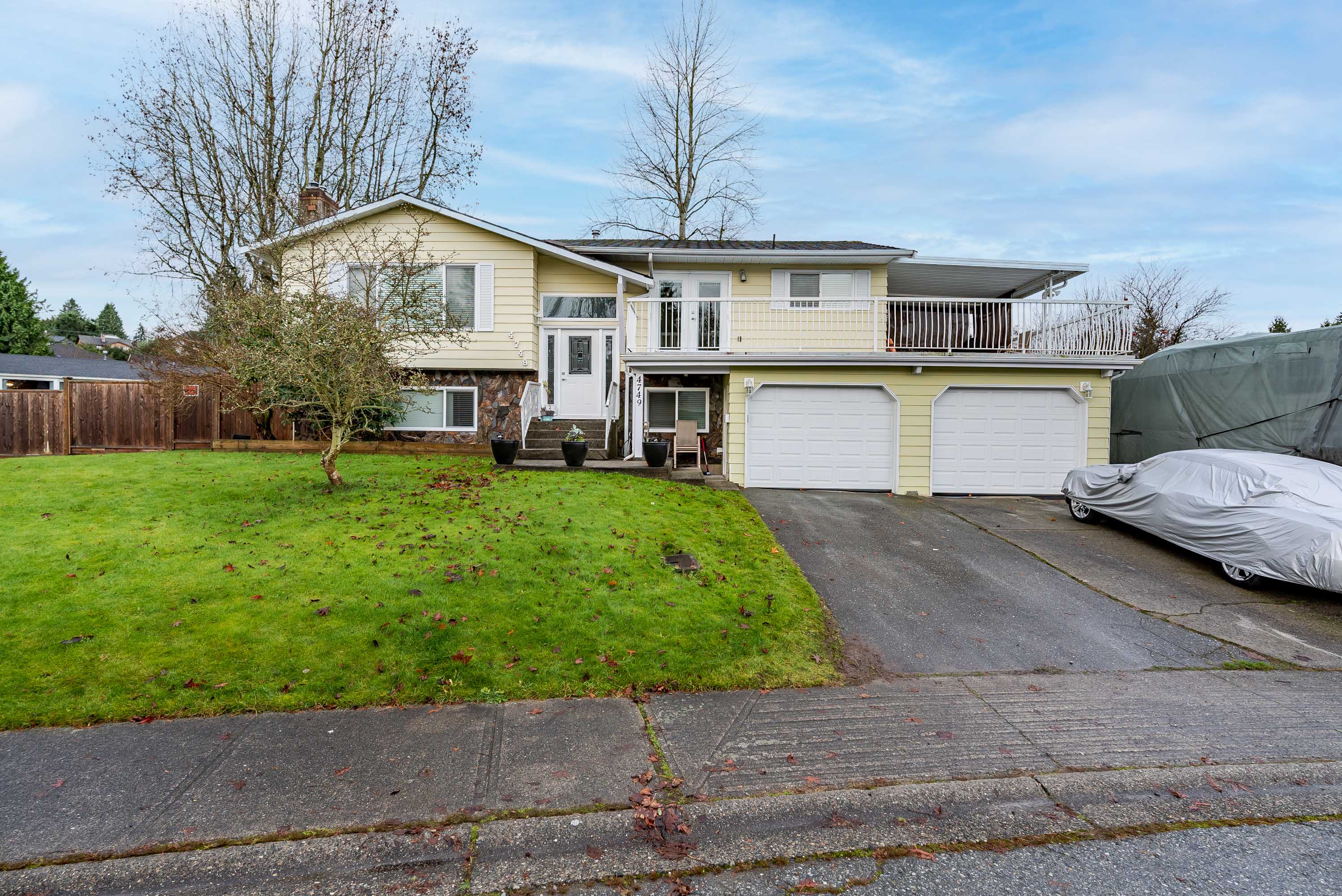 4749 207A Street, Langley