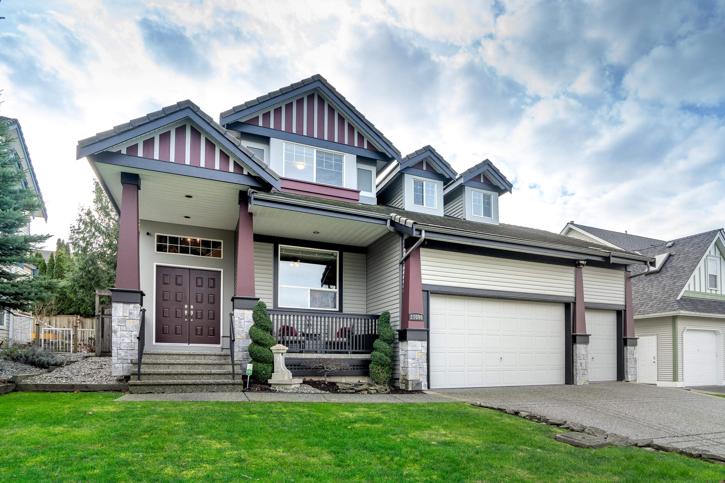 21098 86A Avenue, Langley