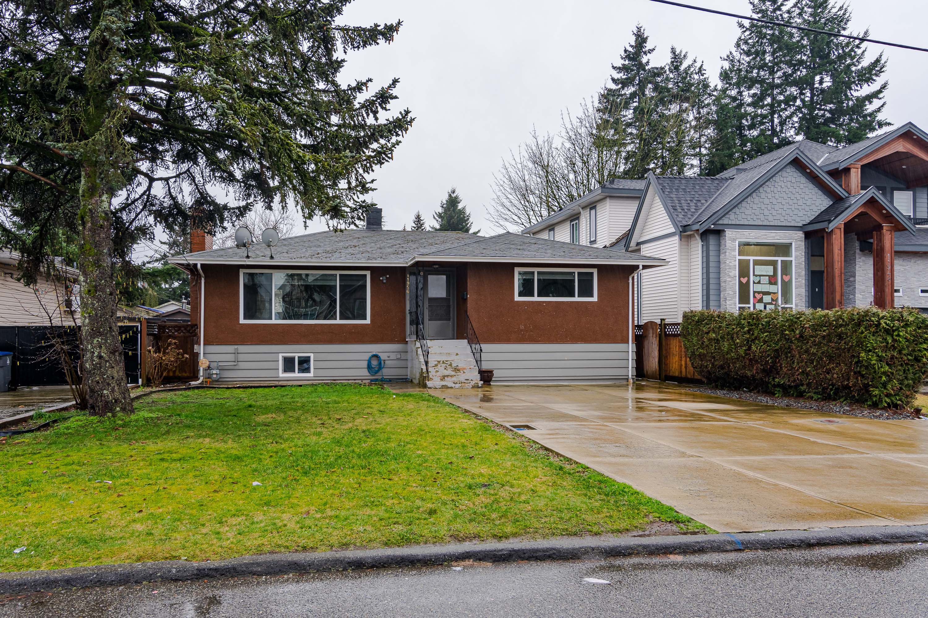 11956 96A Avenue, Surrey