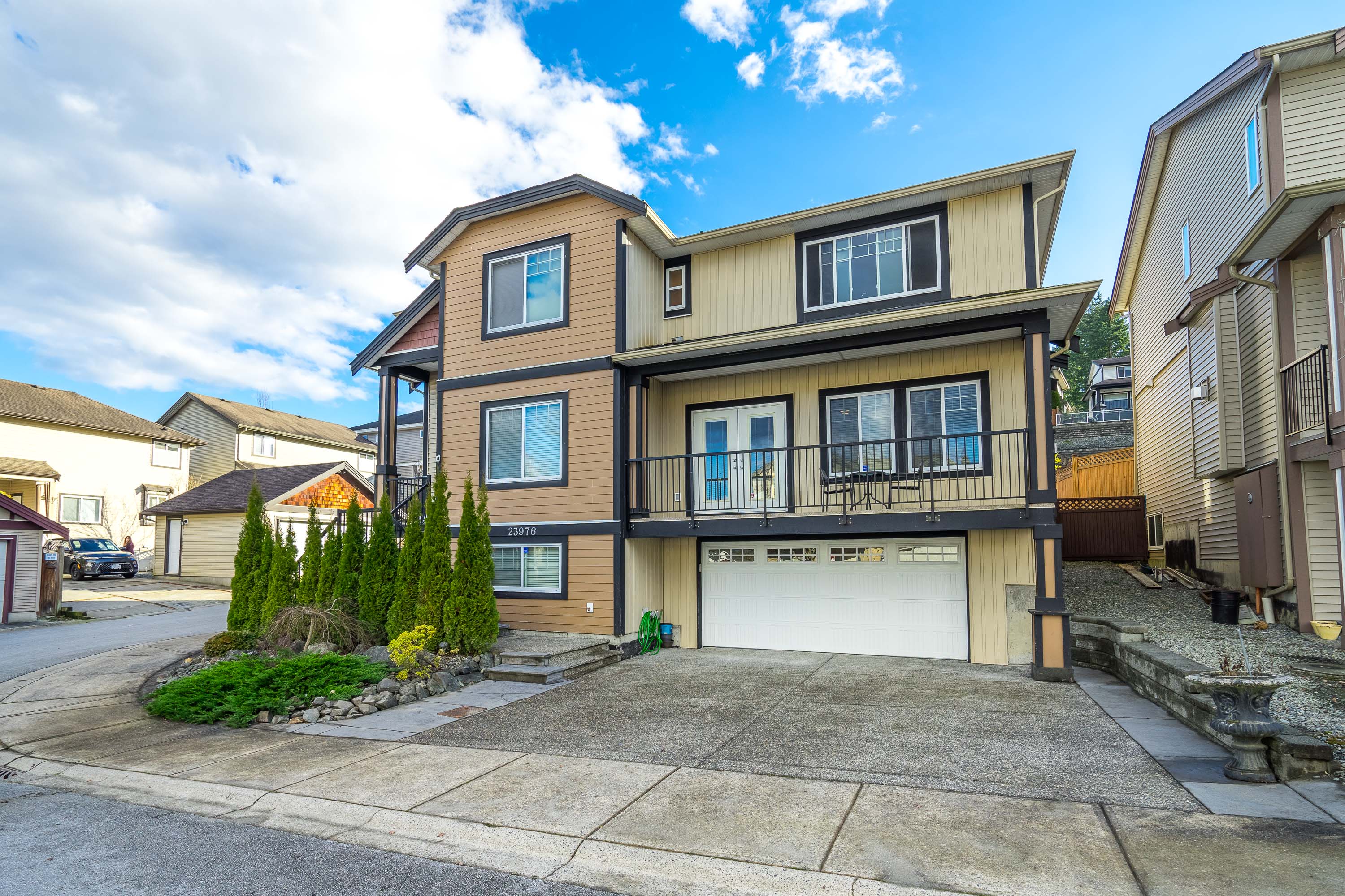 23976 107 Avenue, Maple Ridge