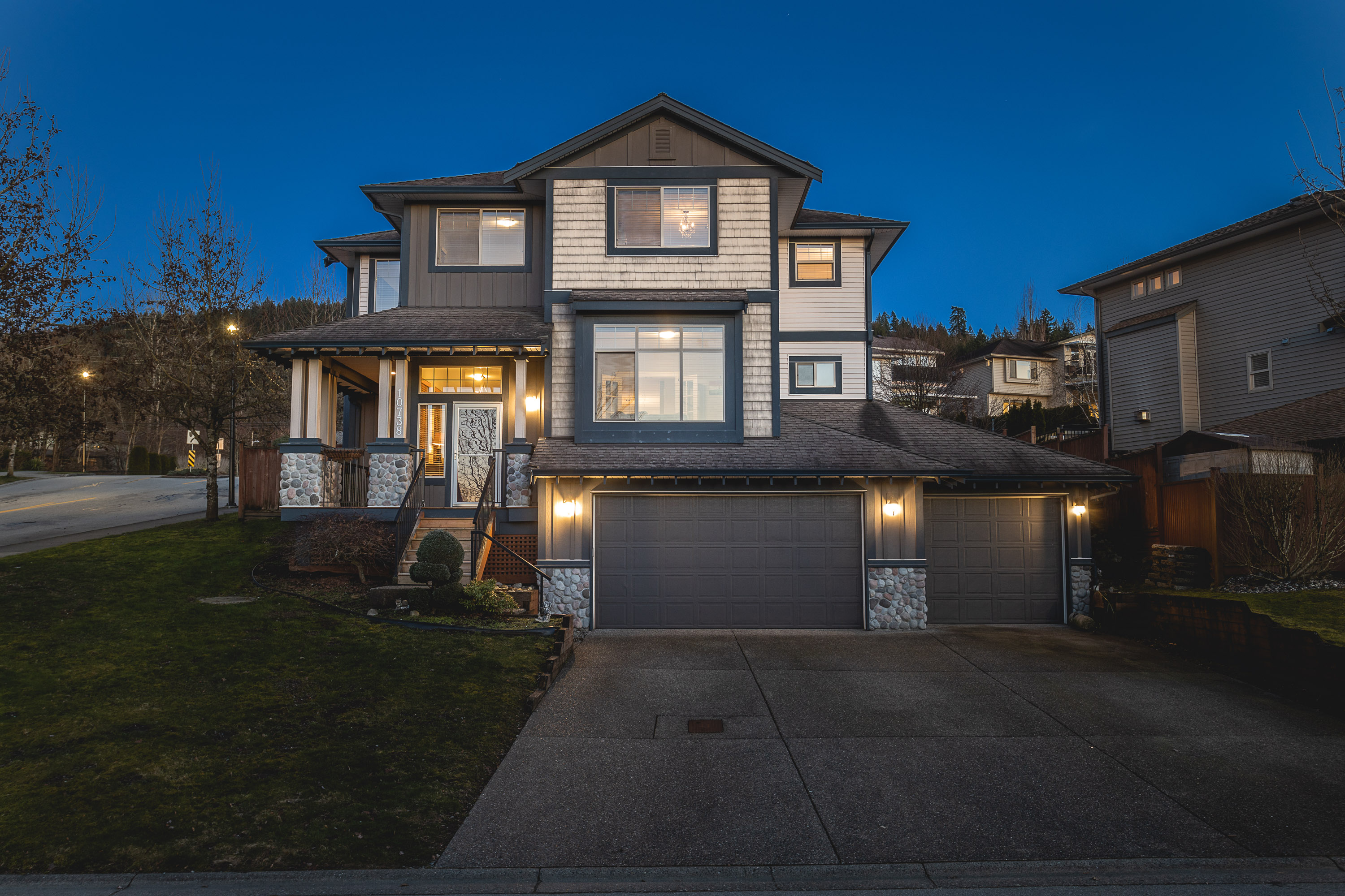 10738 247A Street, Maple Ridge