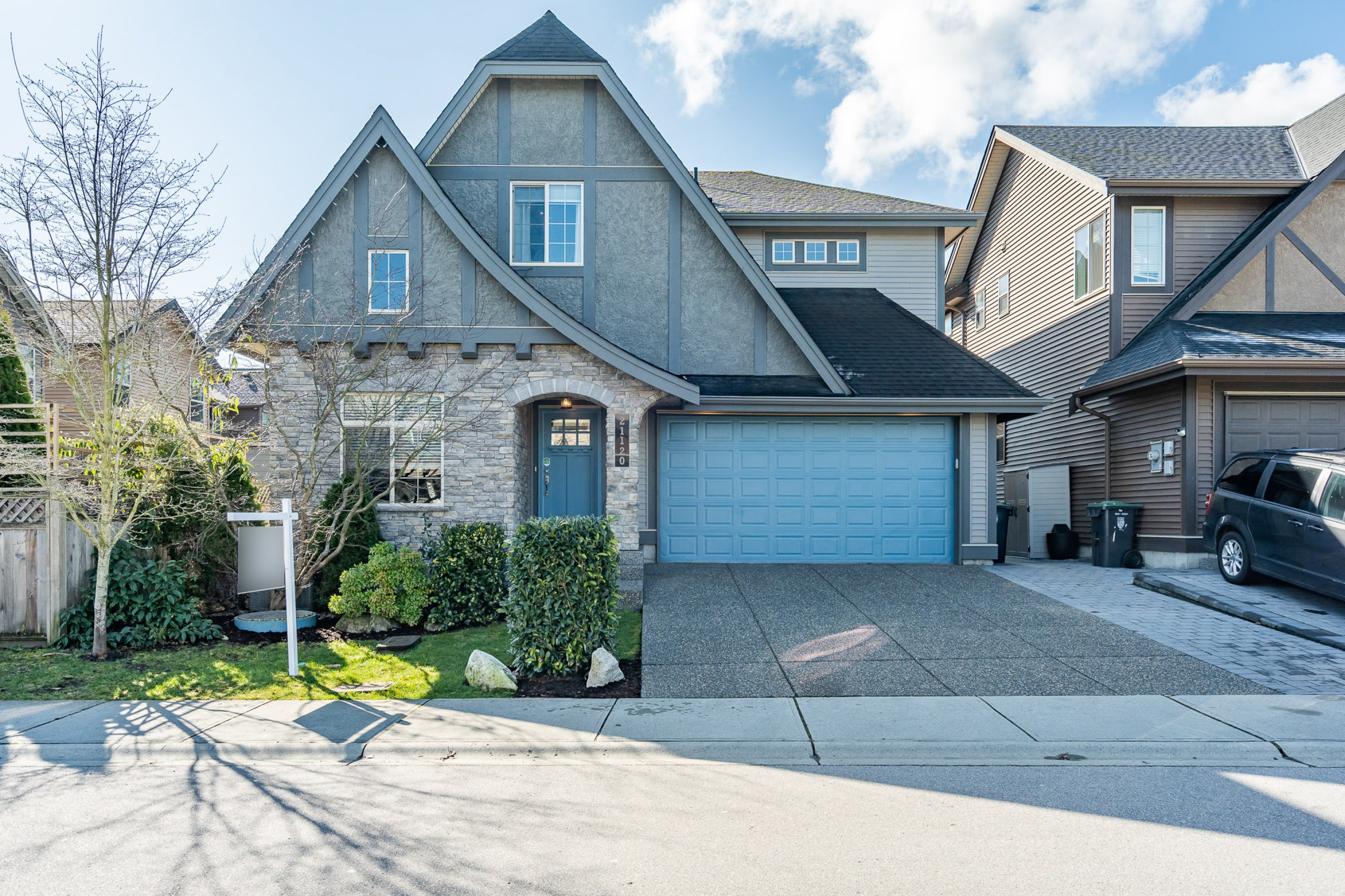 21120 79A Avenue, Langley