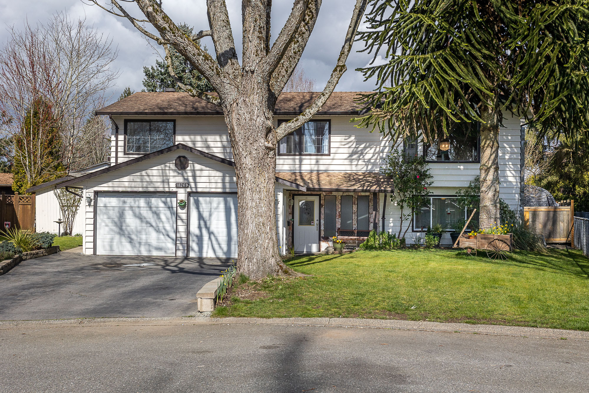 18269 58B Avenue, Surrey