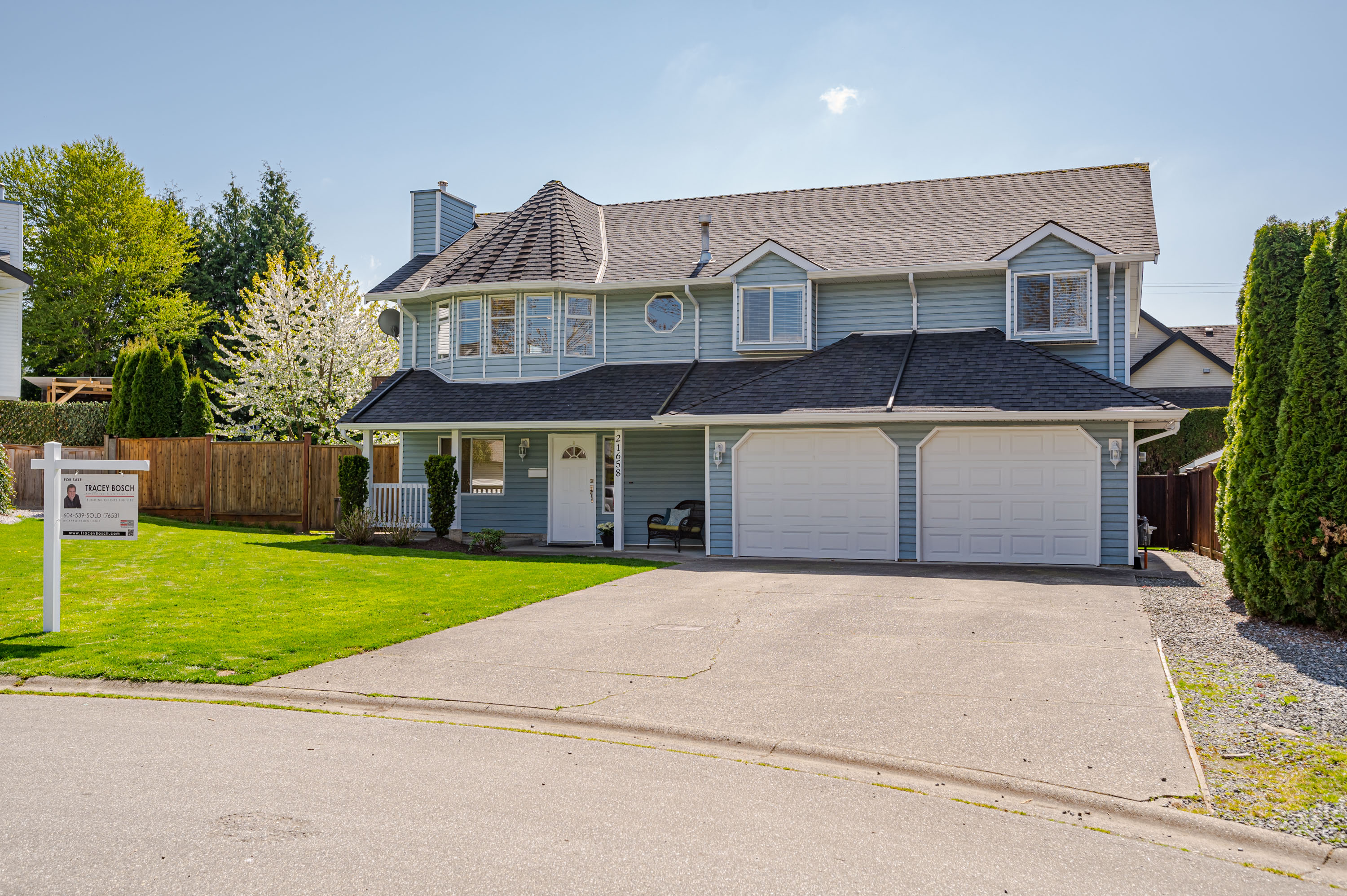 21658 50A Avenue, Langley