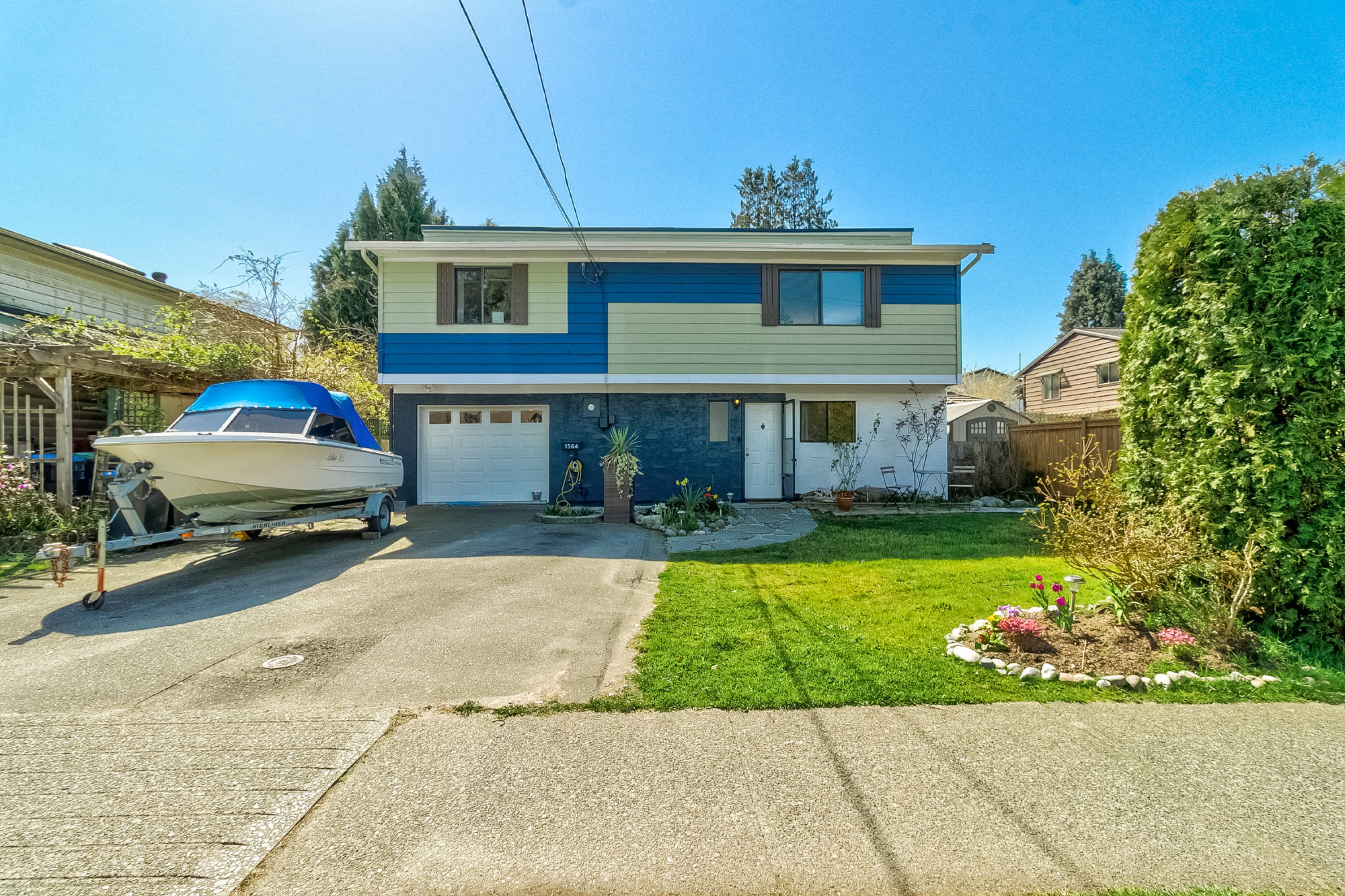 1564 Coquitlam Avenue, Port Coquitlam